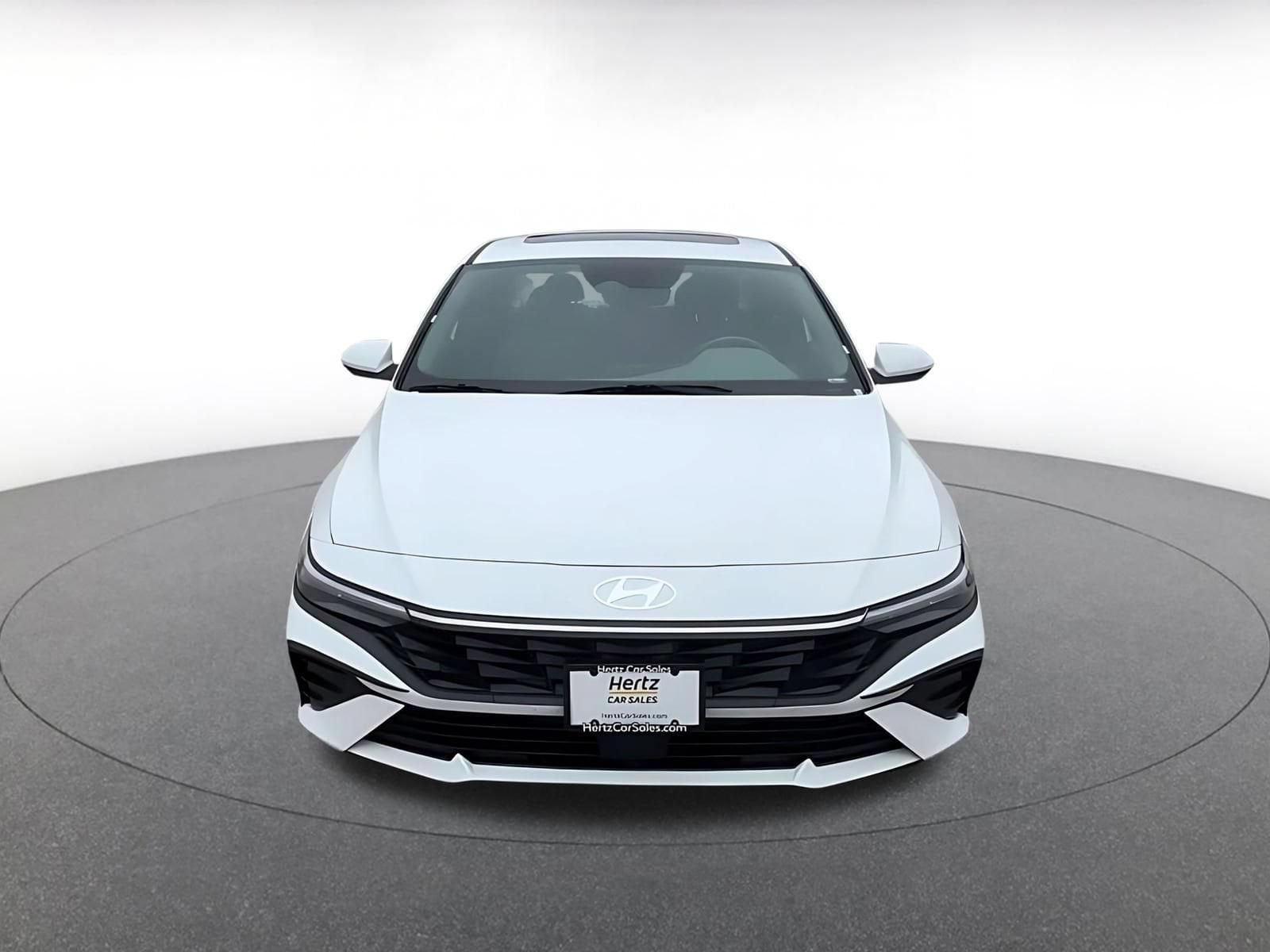 Thumbnail: 2025 Hyundai Elantra - 4