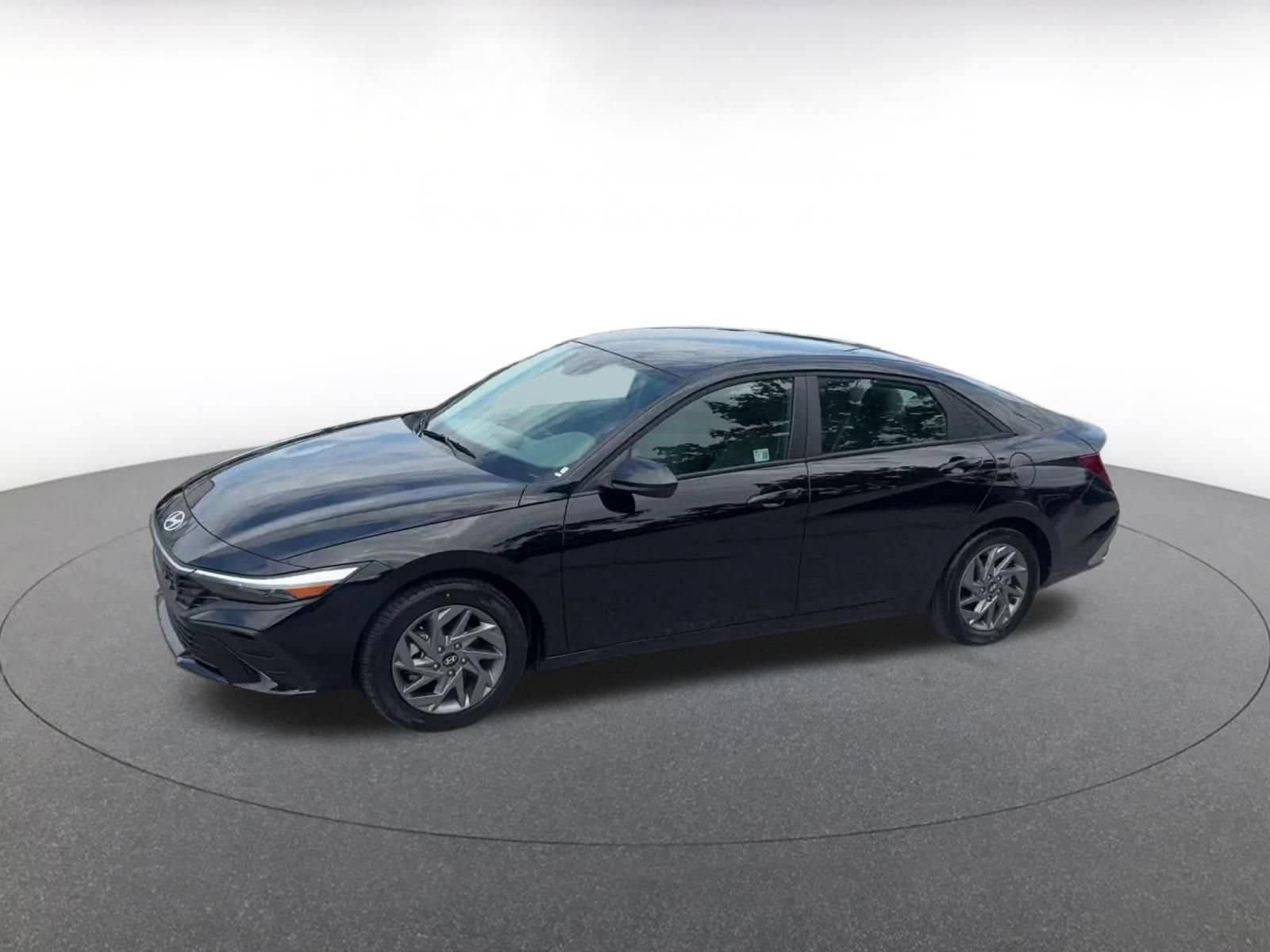Thumbnail: 2026 Hyundai Elantra - 7