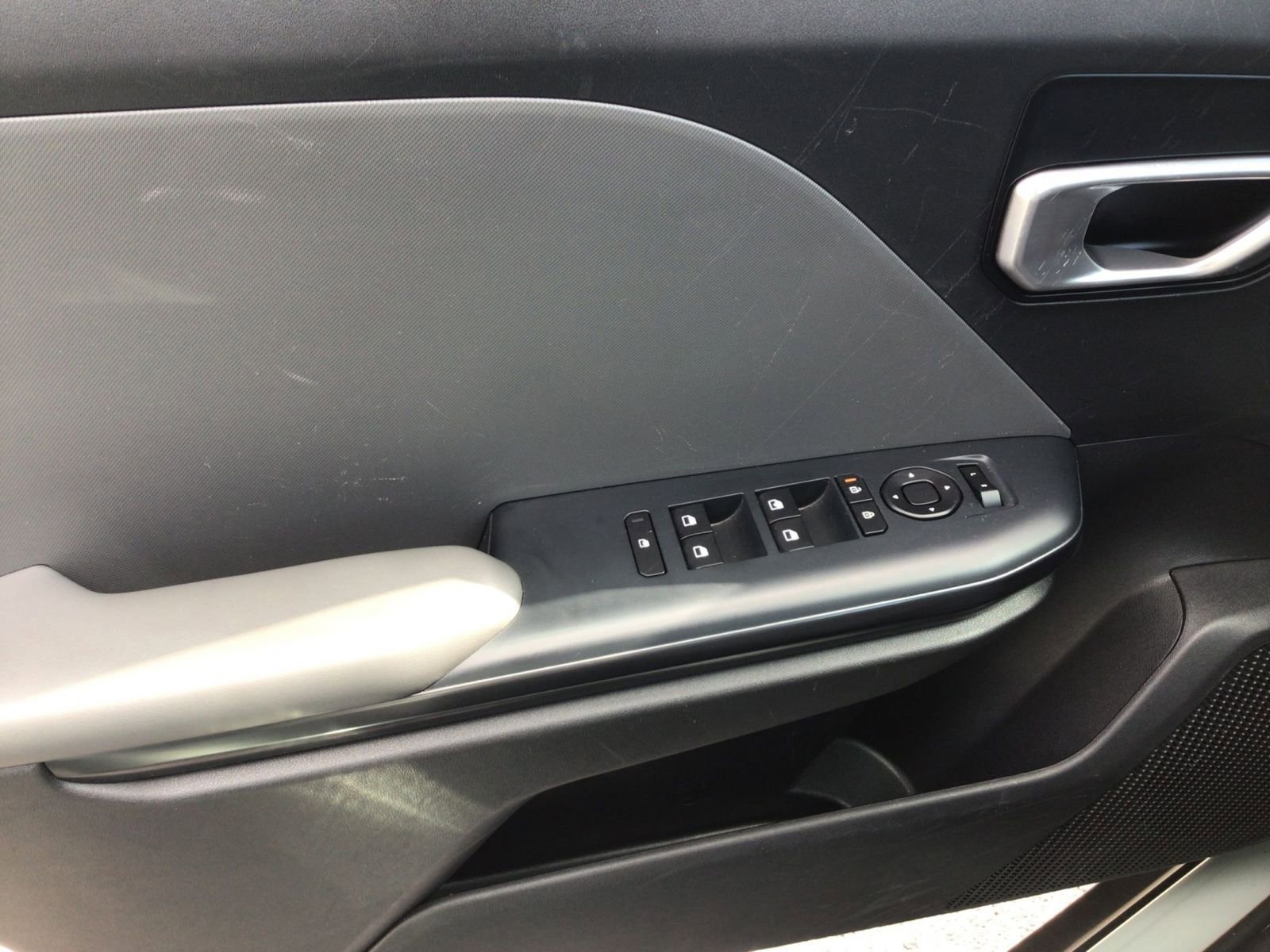 Thumbnail: 2025 Kia K4 - 18