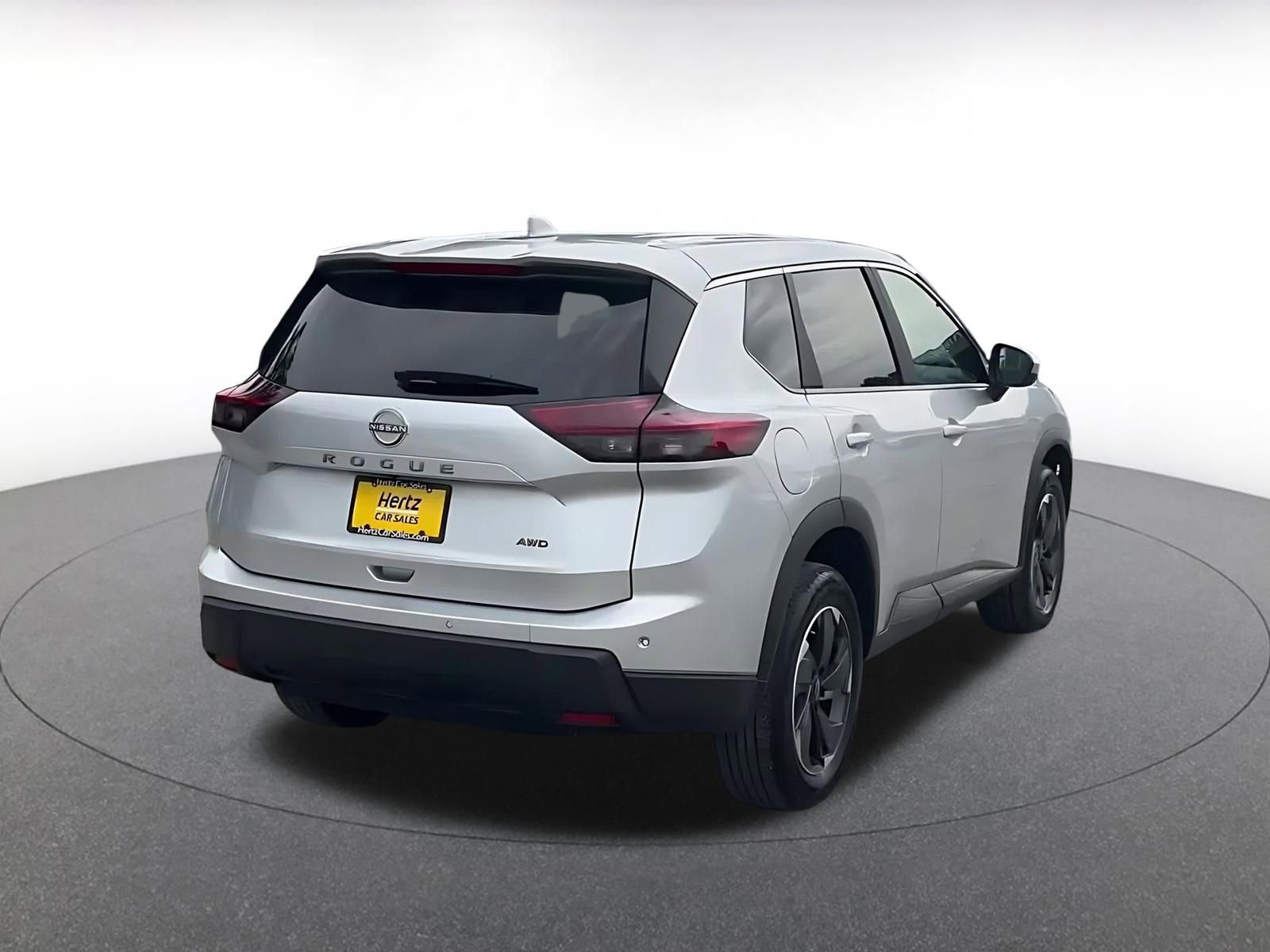 Thumbnail: 2025 Nissan Rogue - 14