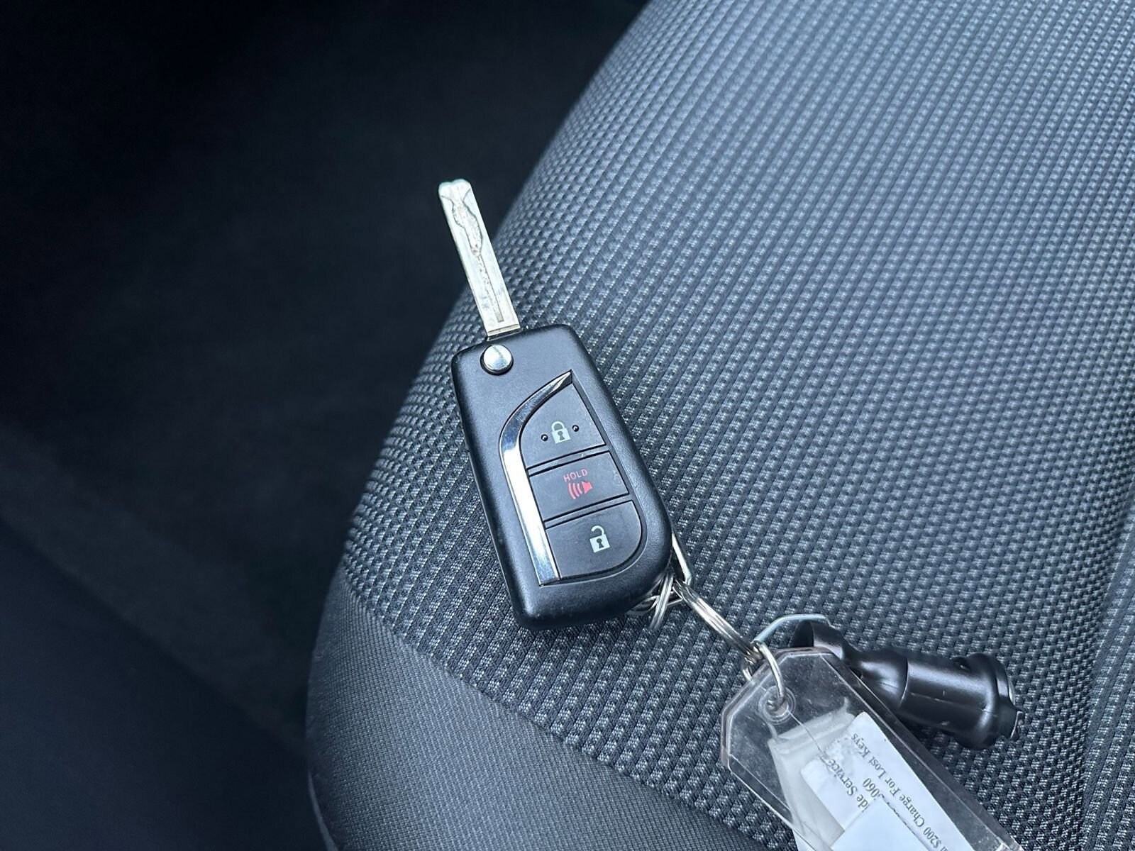 Thumbnail: 2025 Toyota RAV4 - 22