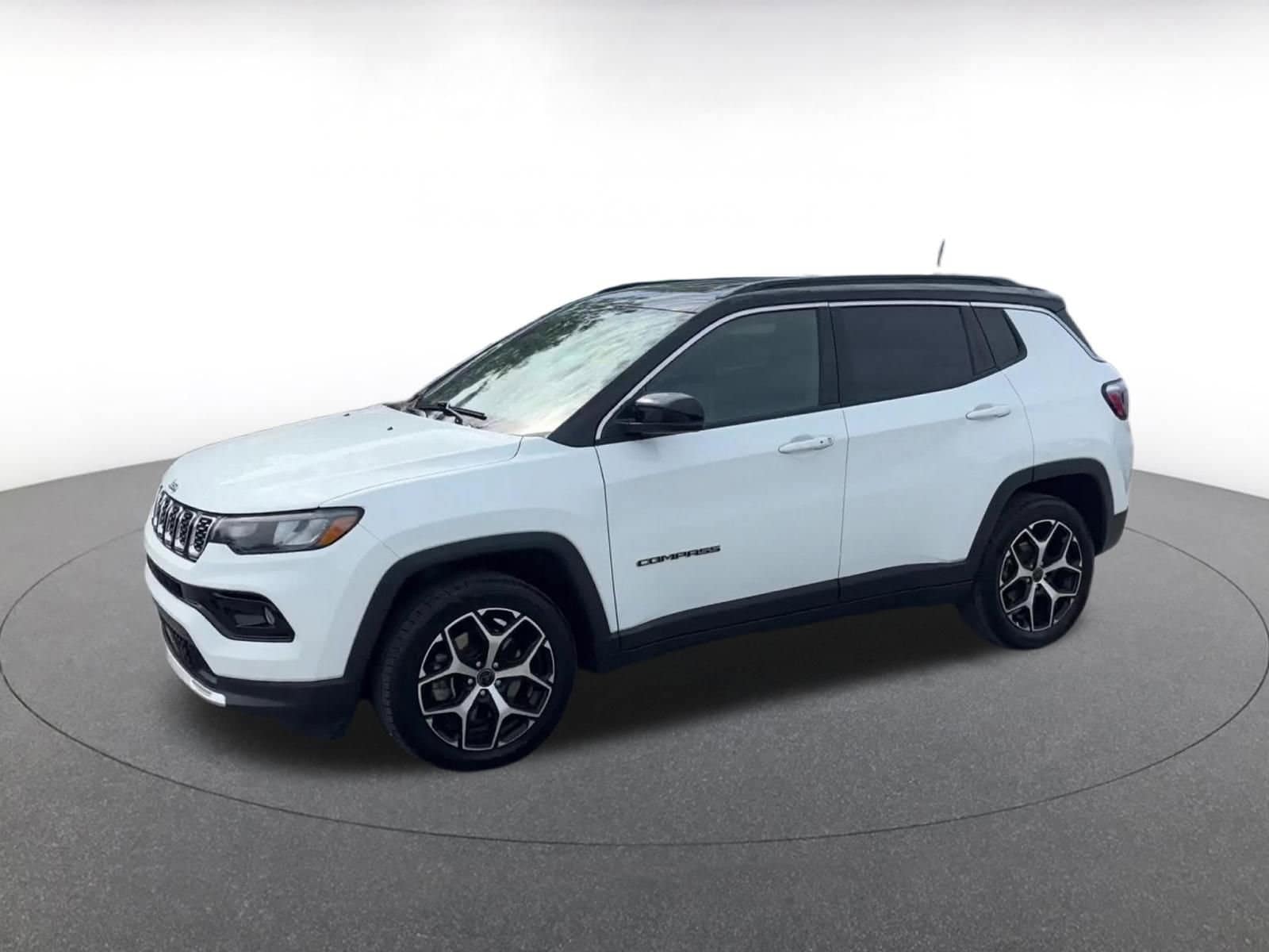 Thumbnail: 2025 Jeep Compass - 8