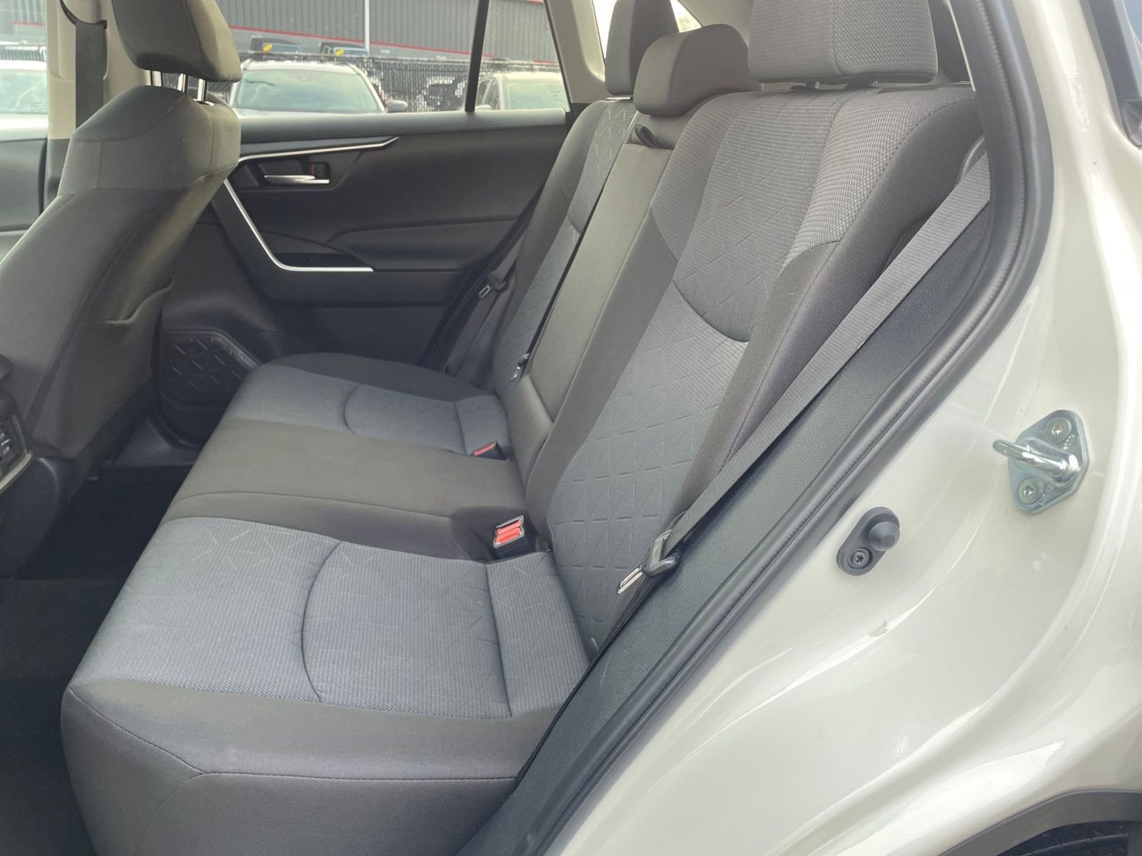 Thumbnail: 2025 Toyota RAV4 - 25