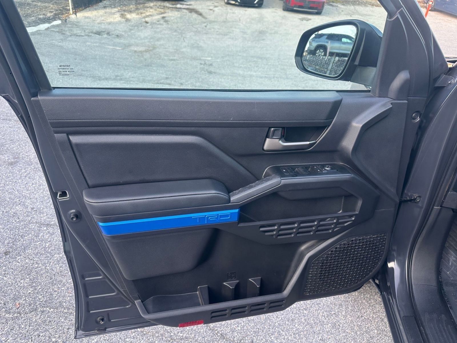 Thumbnail: 2025 Toyota Tacoma - 20