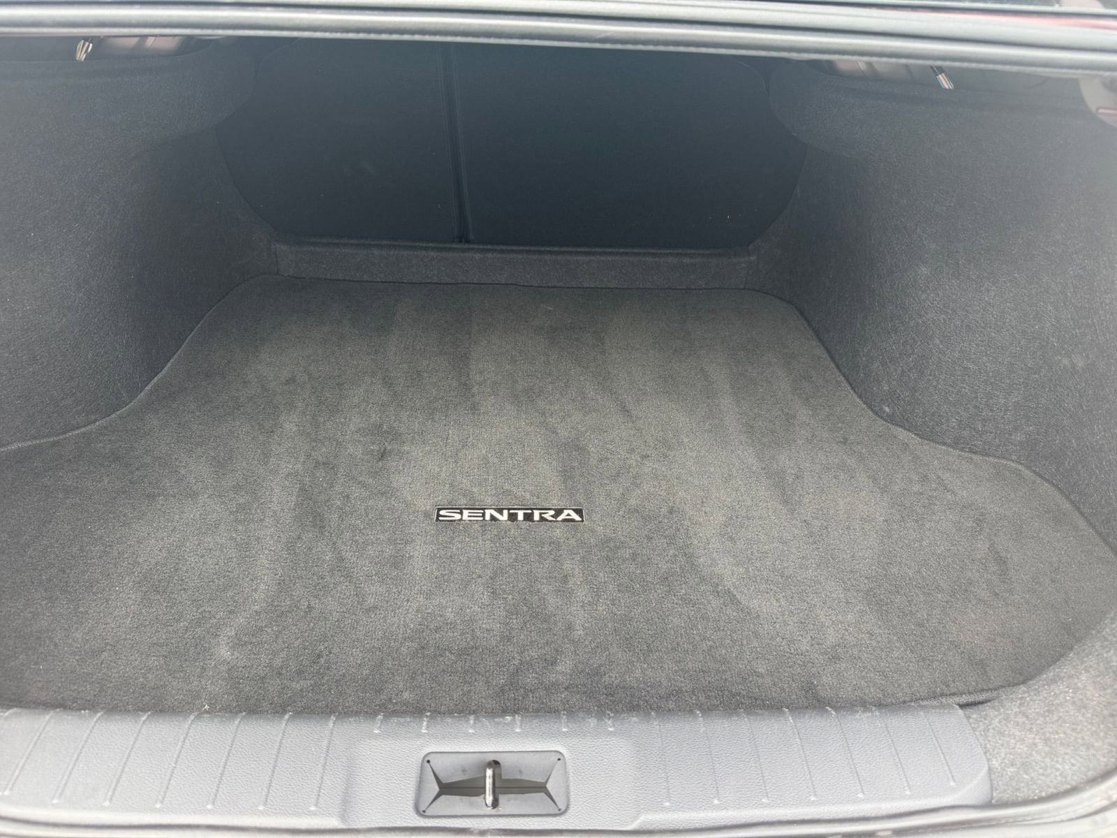 Thumbnail: 2025 Nissan Sentra - 29