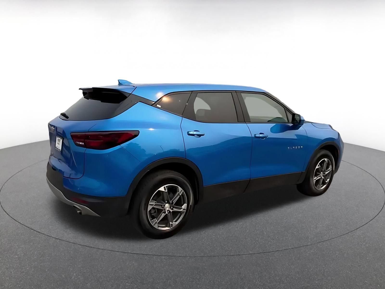 Thumbnail: 2026 Chevrolet Blazer - 14