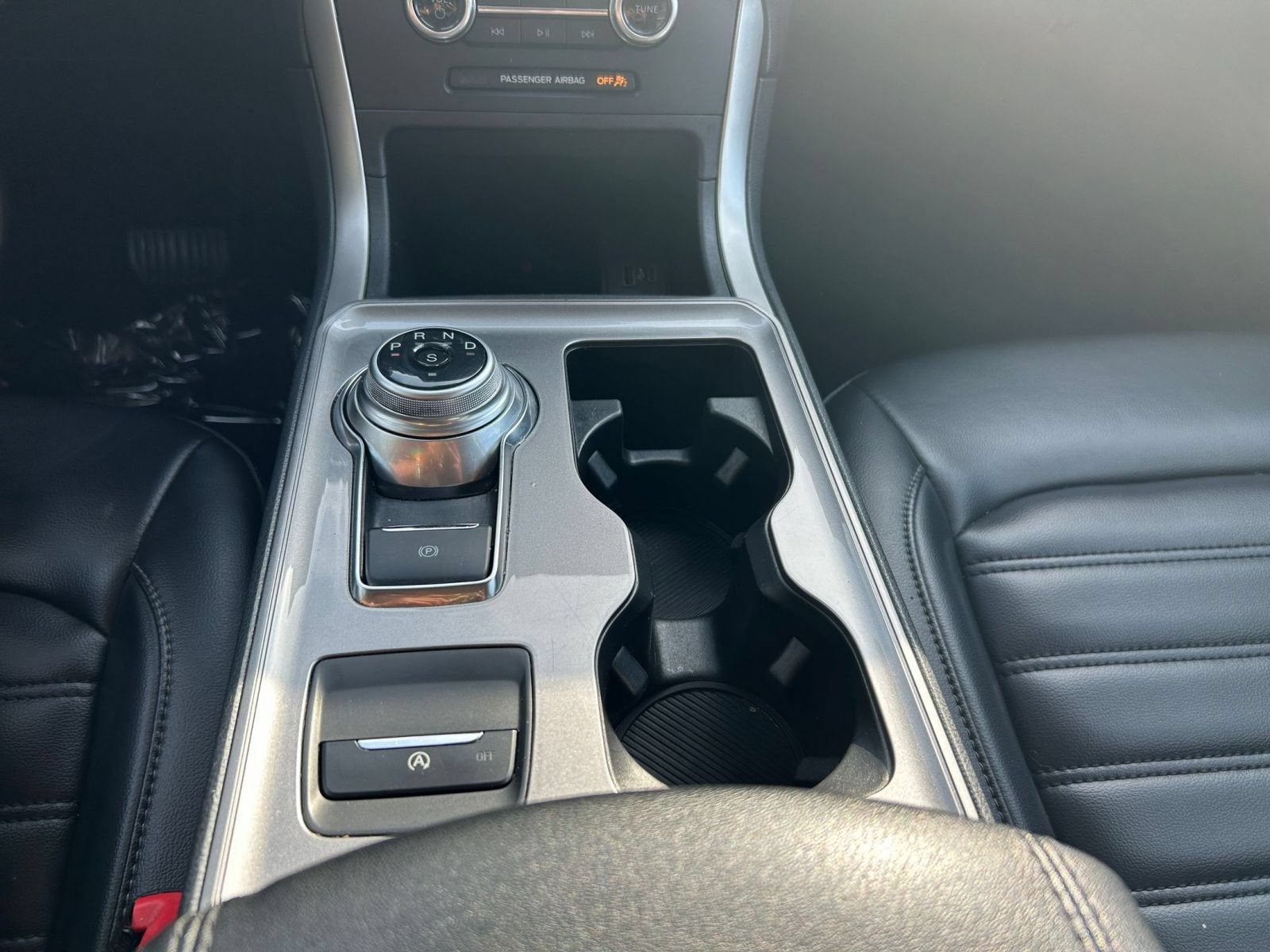 Thumbnail: 2023 Ford Edge - 35