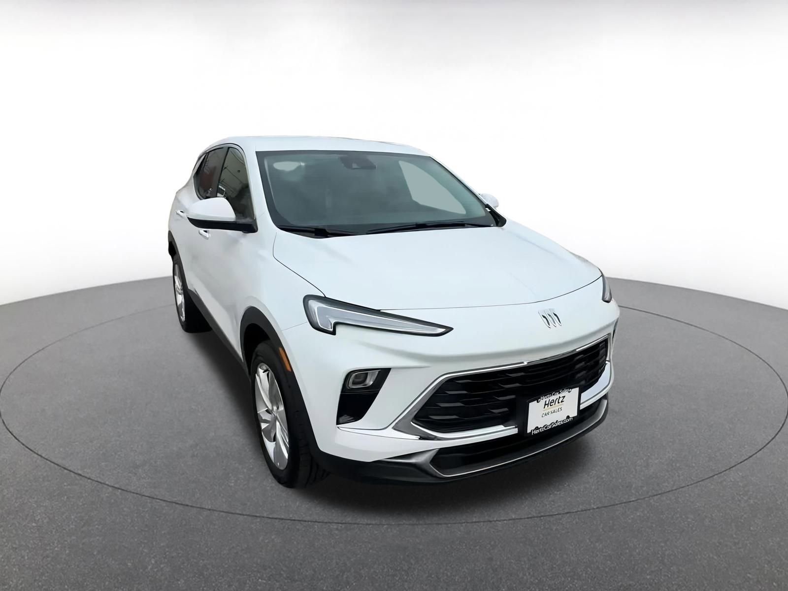 Thumbnail: 2025 Buick Encore GX - 3