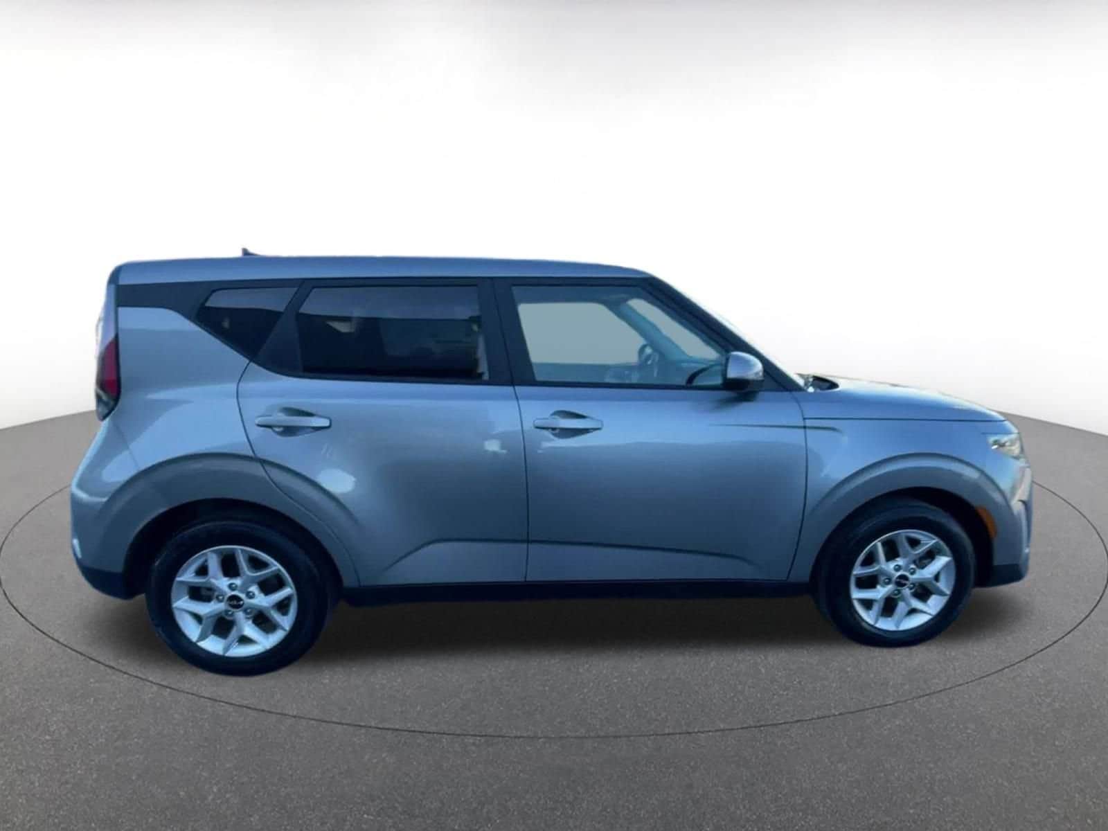 Thumbnail: 2025 Kia Soul - 15