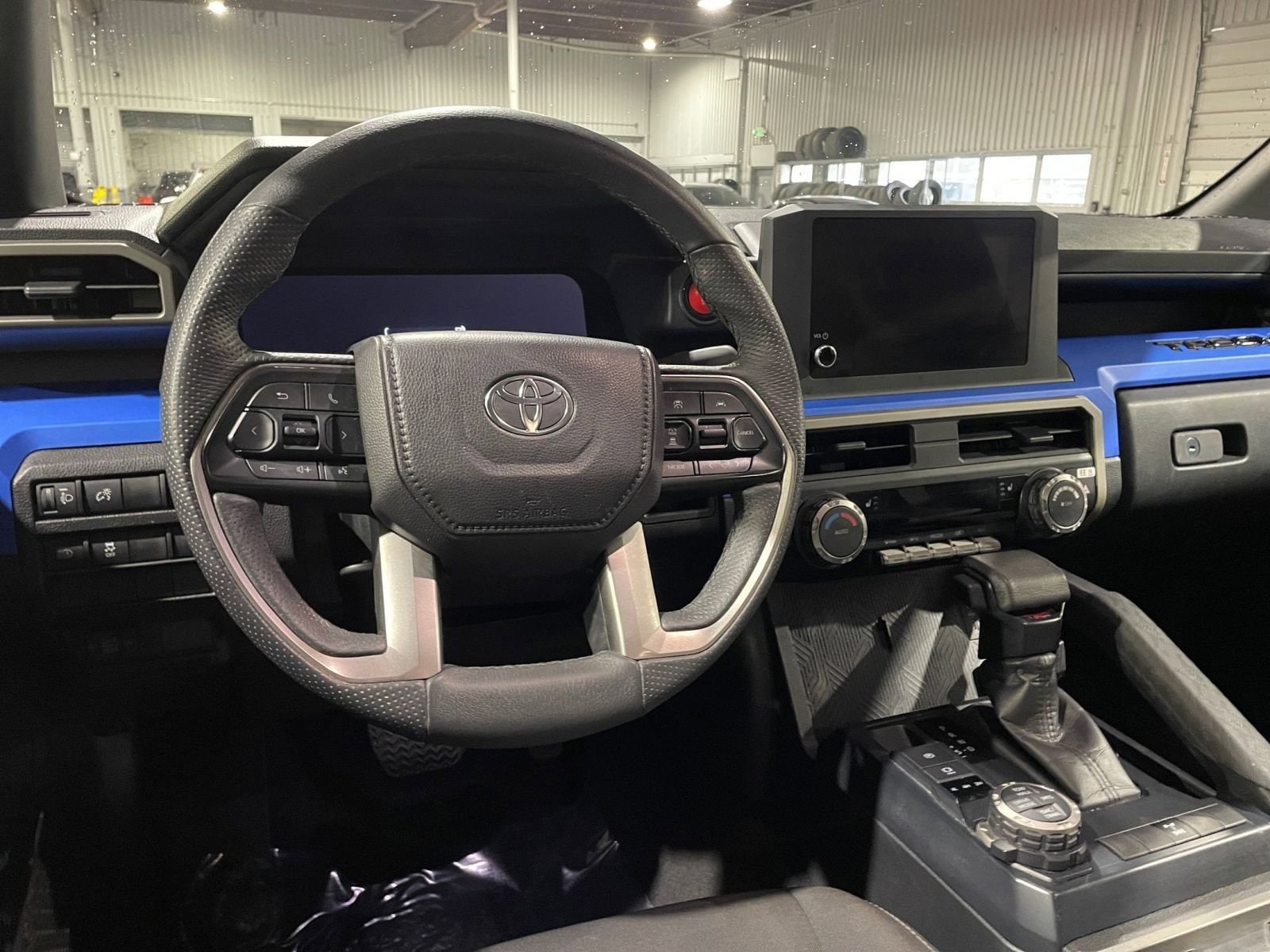 Thumbnail: 2025 Toyota Tacoma - 32