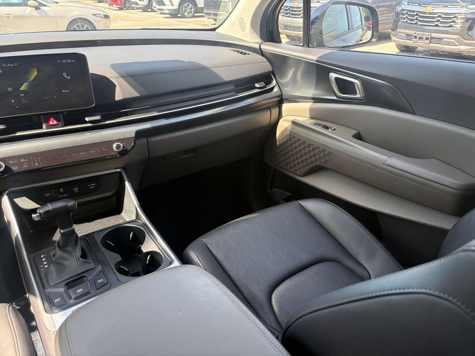 Thumbnail: 2026 Kia Carnival - 26