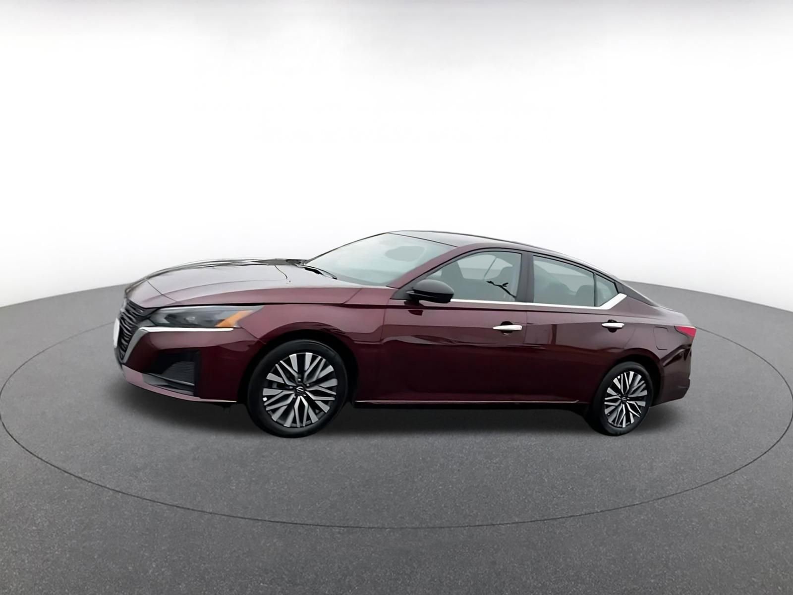 Thumbnail: 2025 Nissan Altima - 4