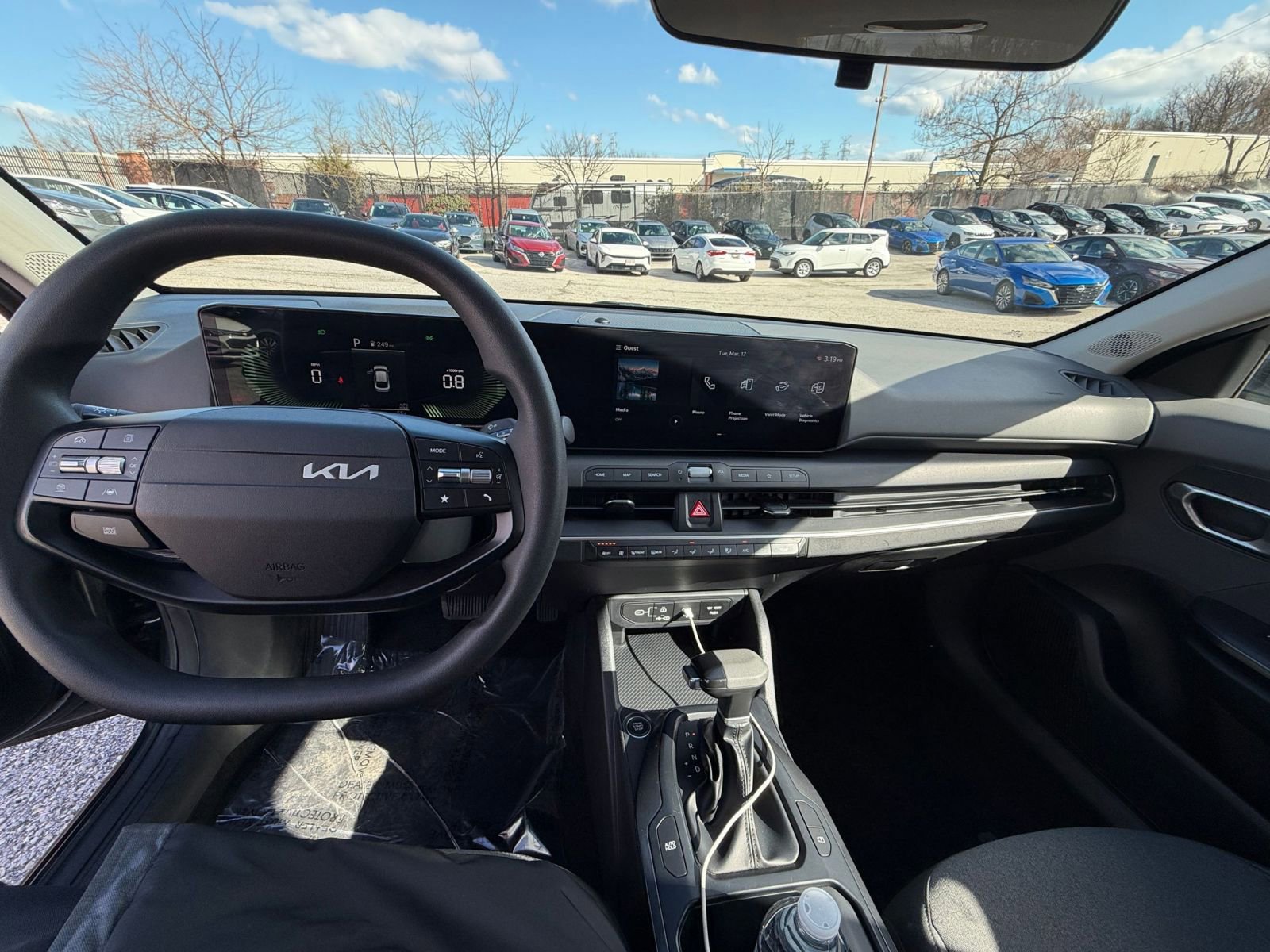 Thumbnail: 2025 Kia K4 - 28