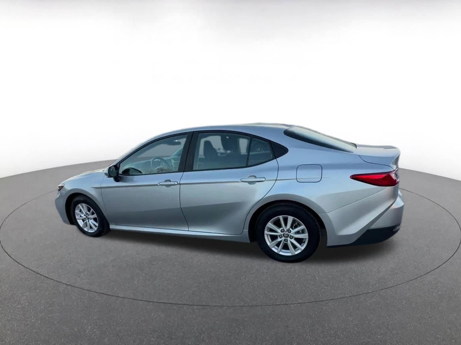 Thumbnail: 2025 Toyota Camry - 11