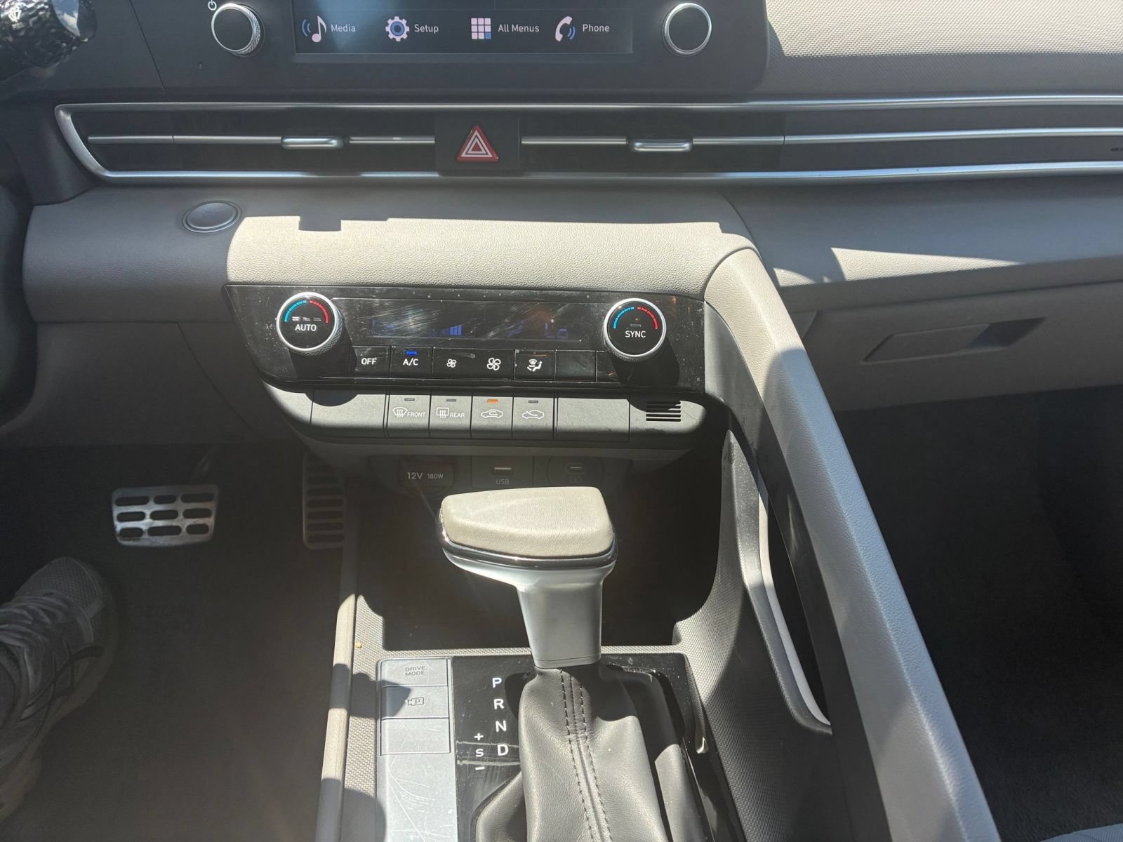 Thumbnail: 2026 Hyundai Elantra - 14