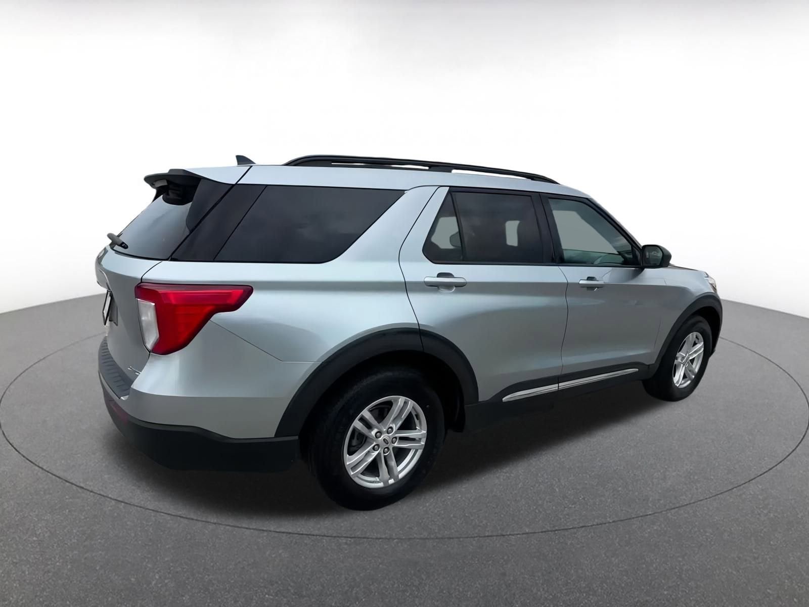 Thumbnail: 2024 Ford Explorer - 15