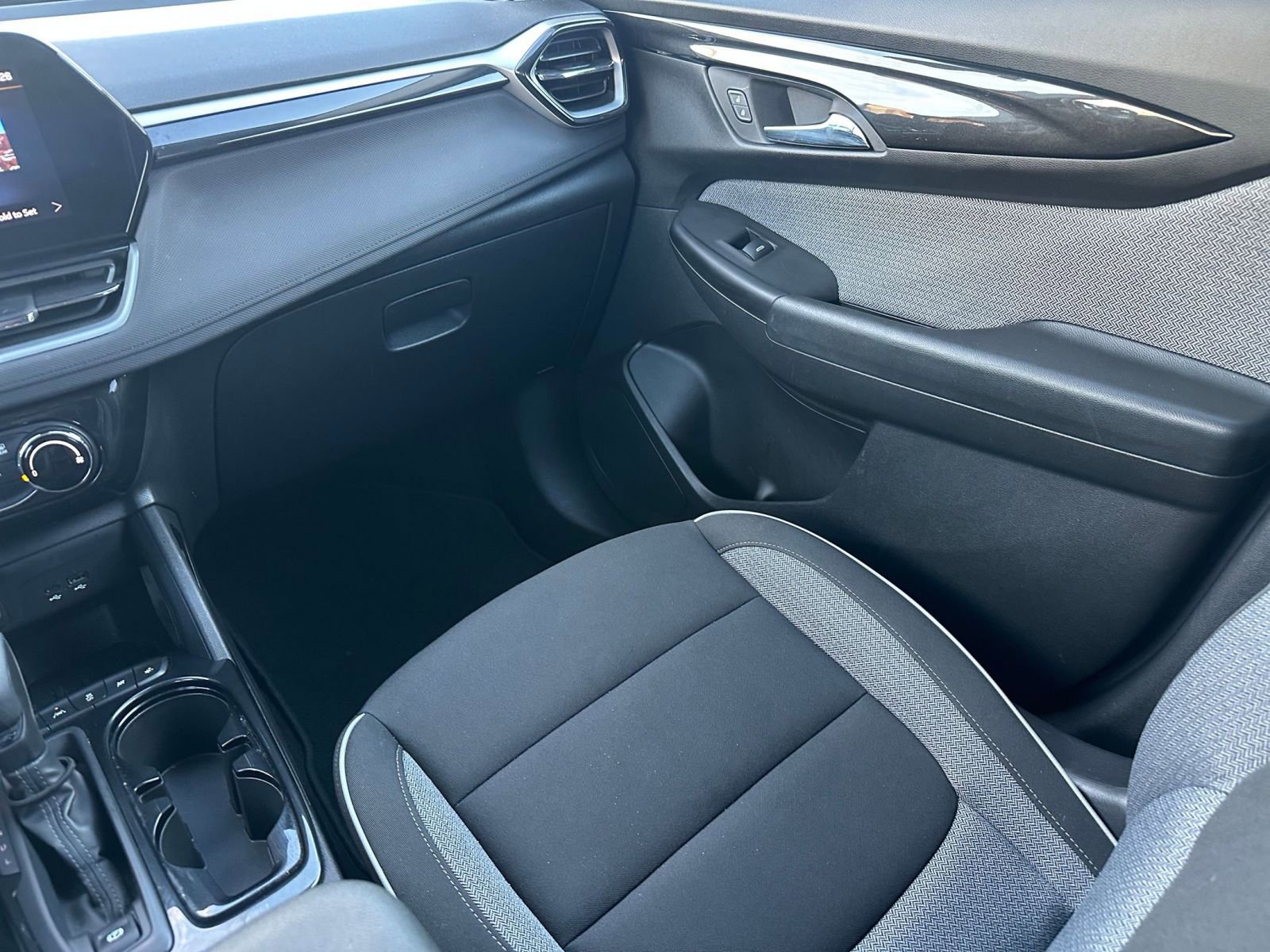 Thumbnail: 2025 Chevrolet TrailBlazer - 33