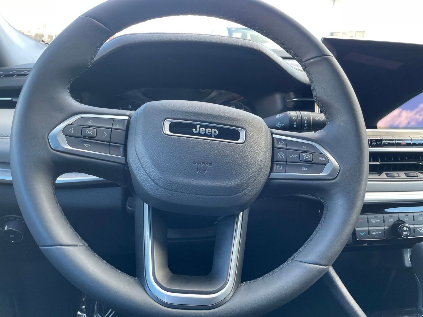 Thumbnail: 2025 Jeep Compass - 28