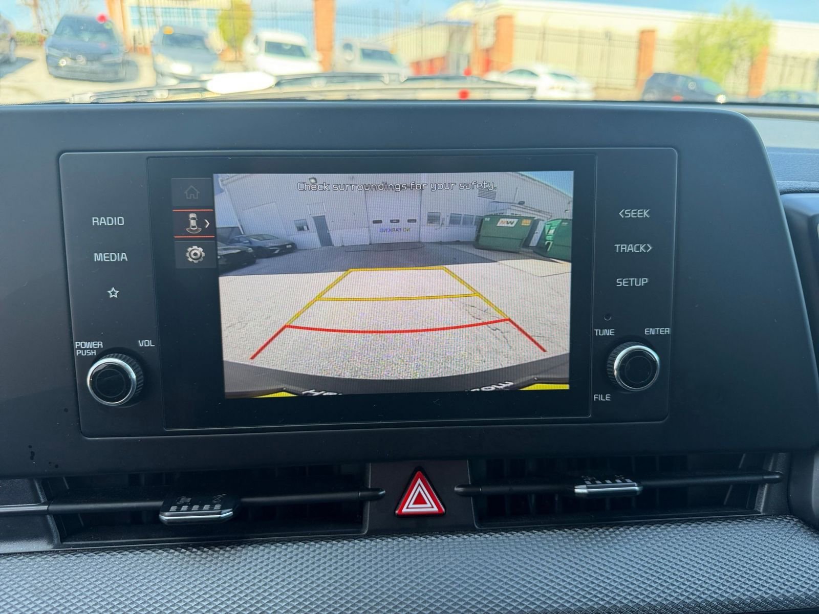 Thumbnail: 2025 Kia Sportage - 20