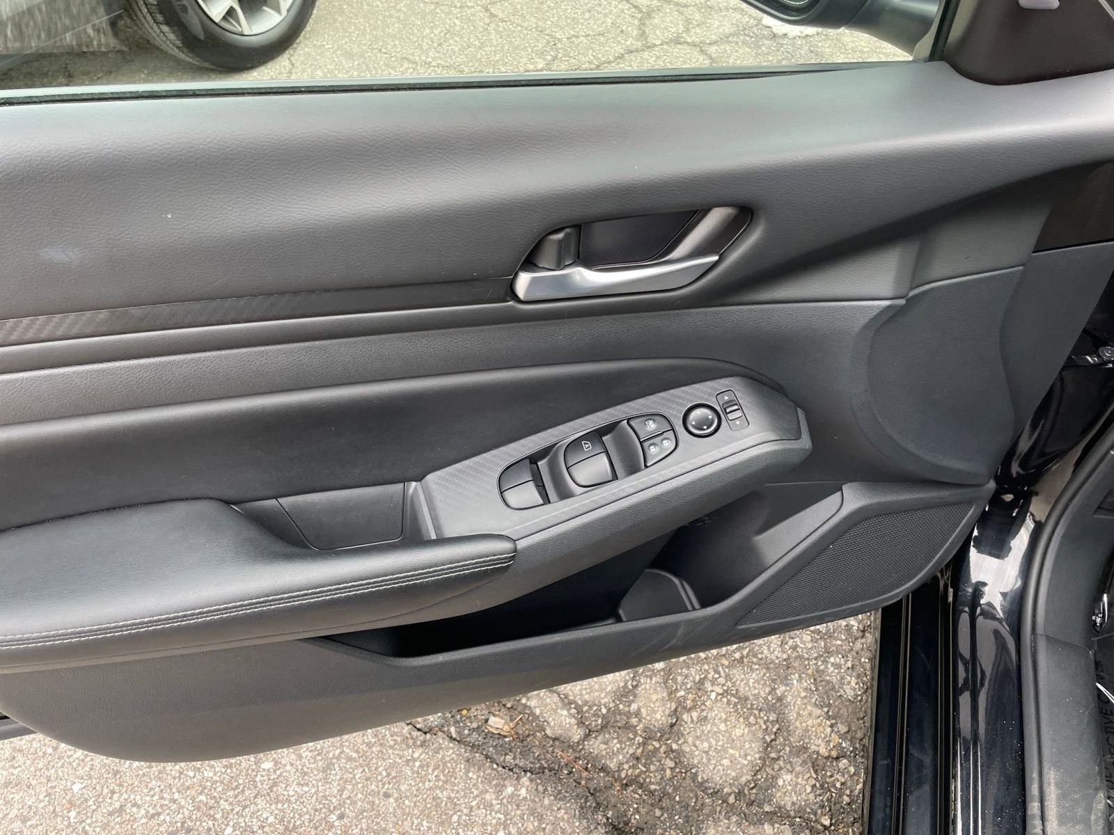 Thumbnail: 2025 Nissan Altima - 20