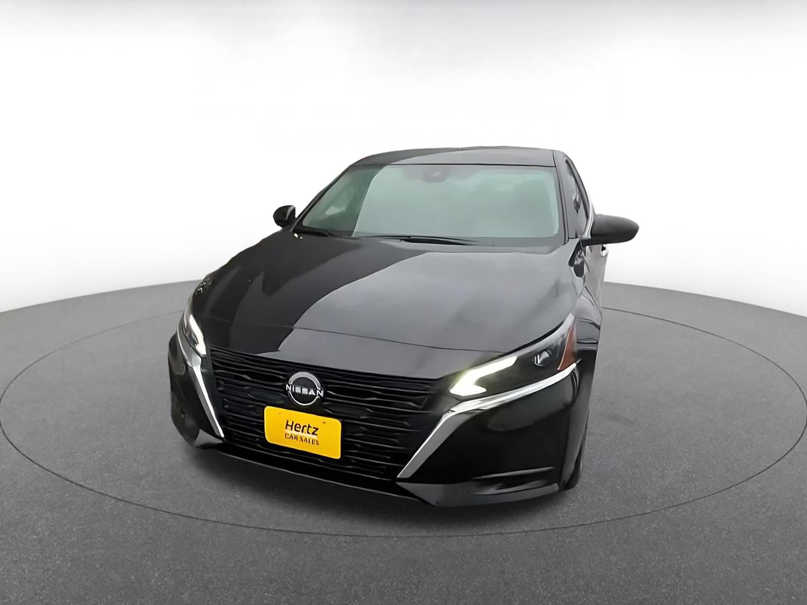 Thumbnail: 2025 Nissan Altima - 7