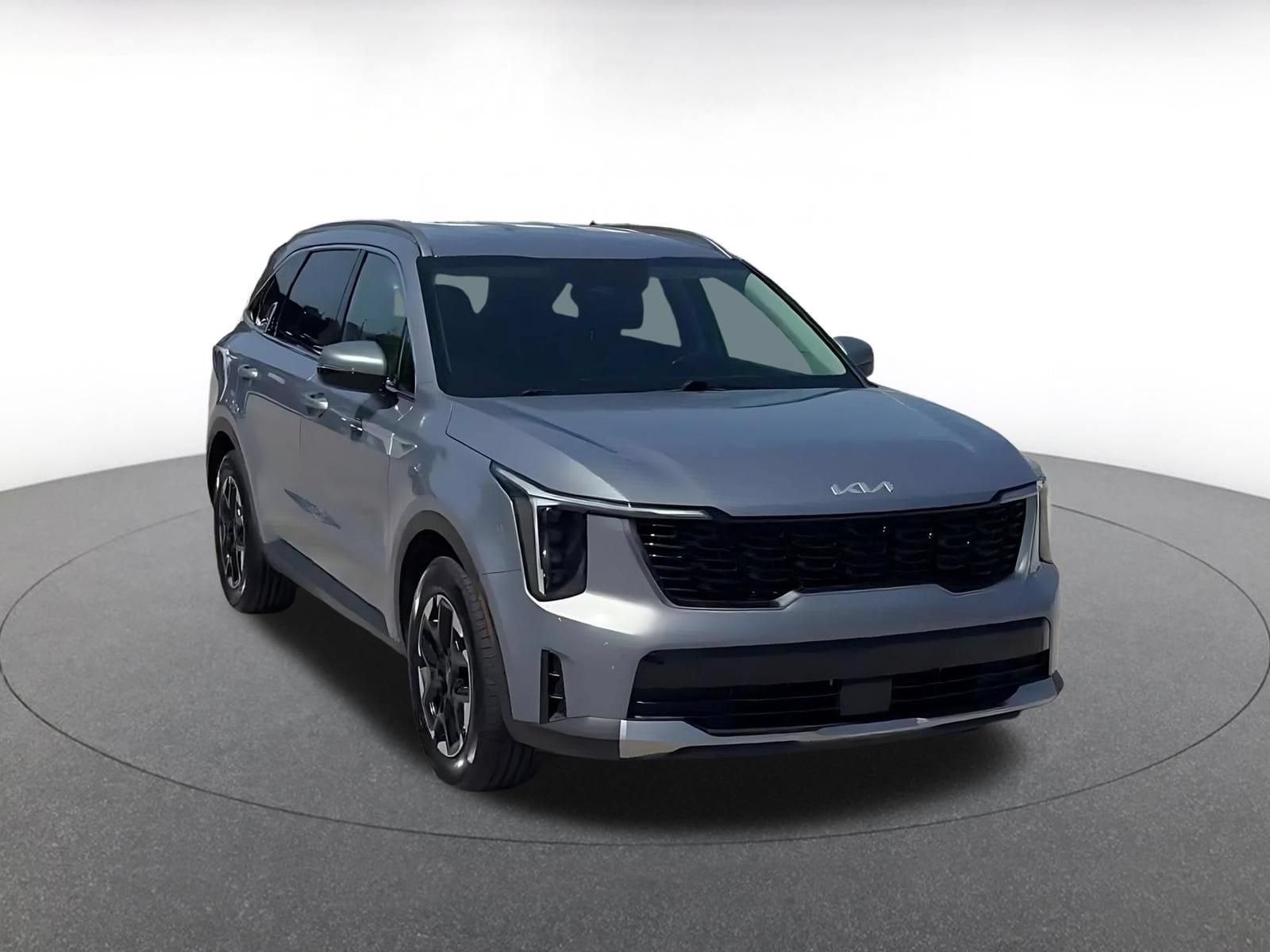 Thumbnail: 2024 Kia Sorento - 3