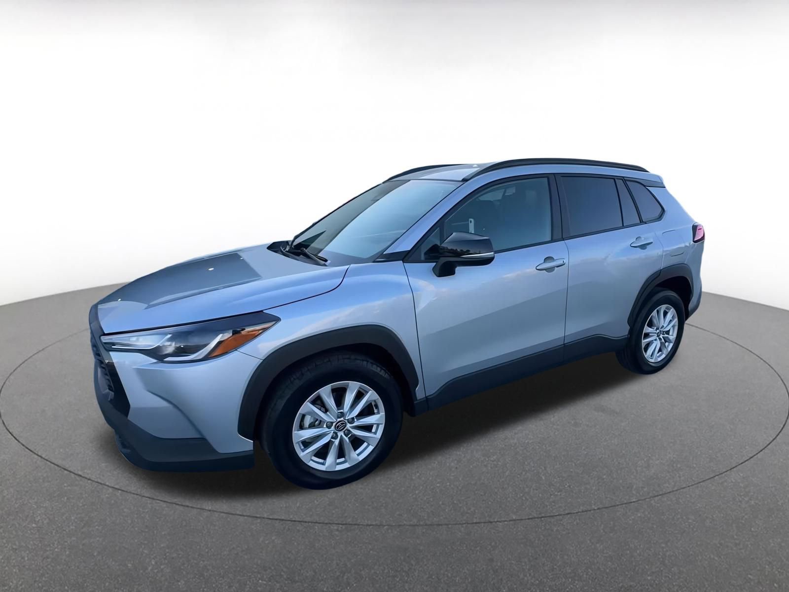 Thumbnail: 2025 Toyota Corolla Cross - 8