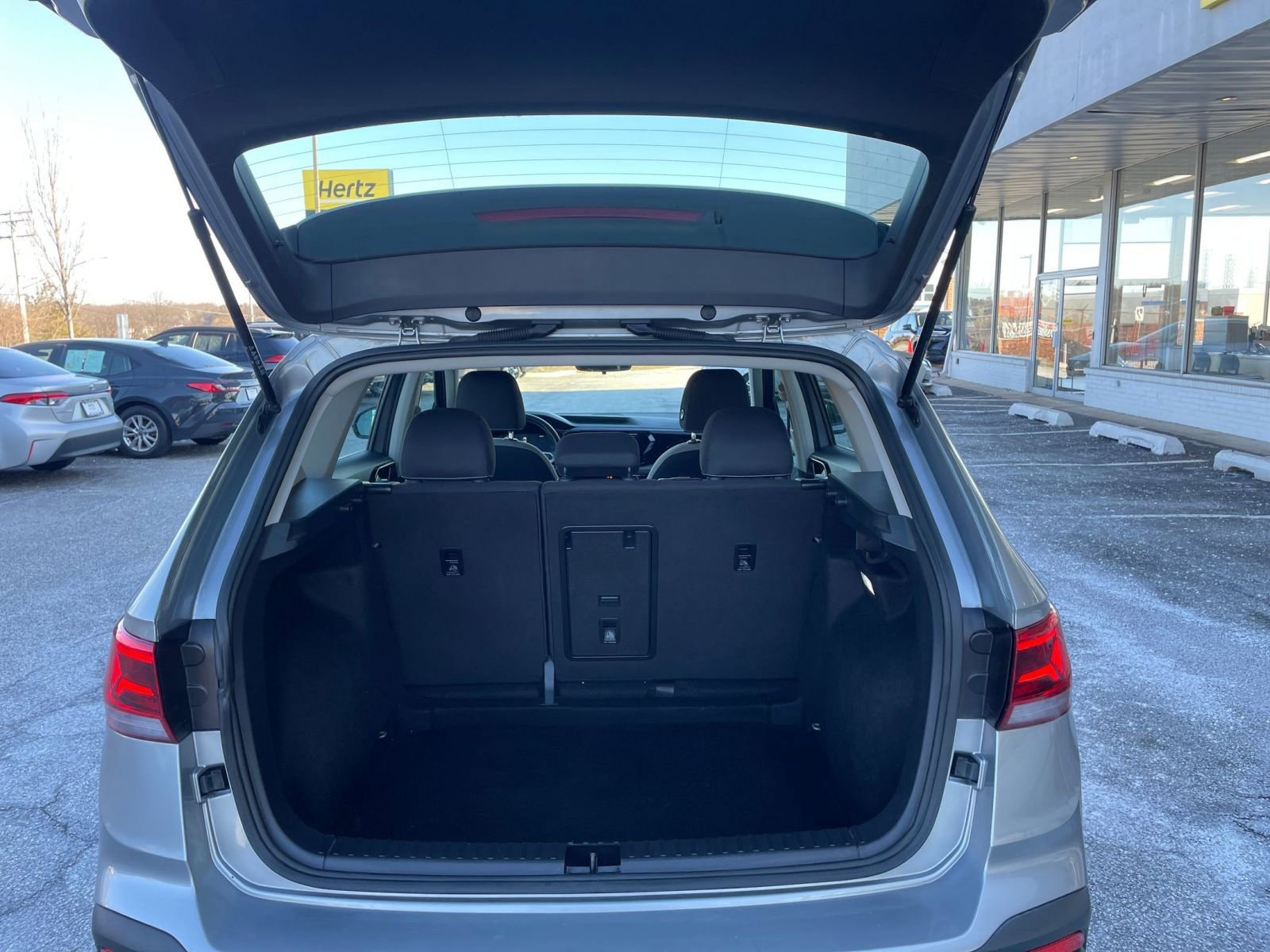 Thumbnail: 2024 Volkswagen Taos - 29