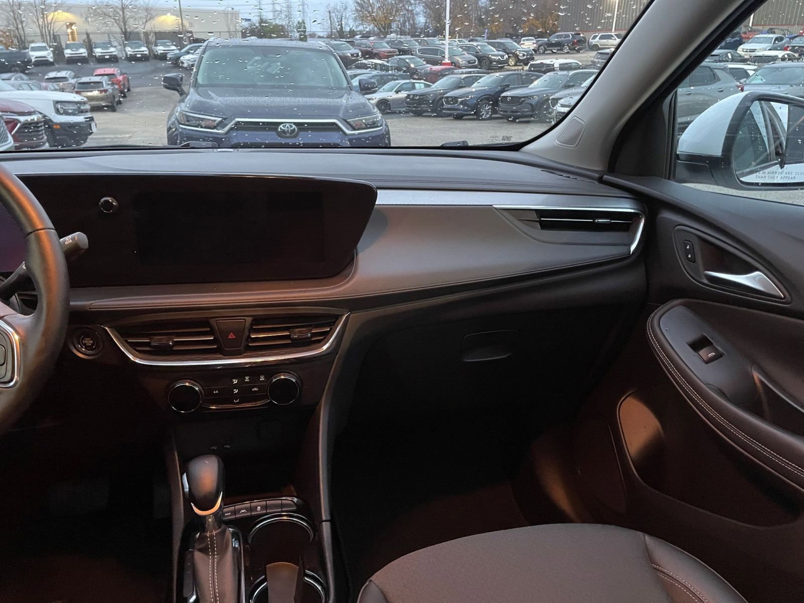 Thumbnail: 2025 Buick Encore GX - 33