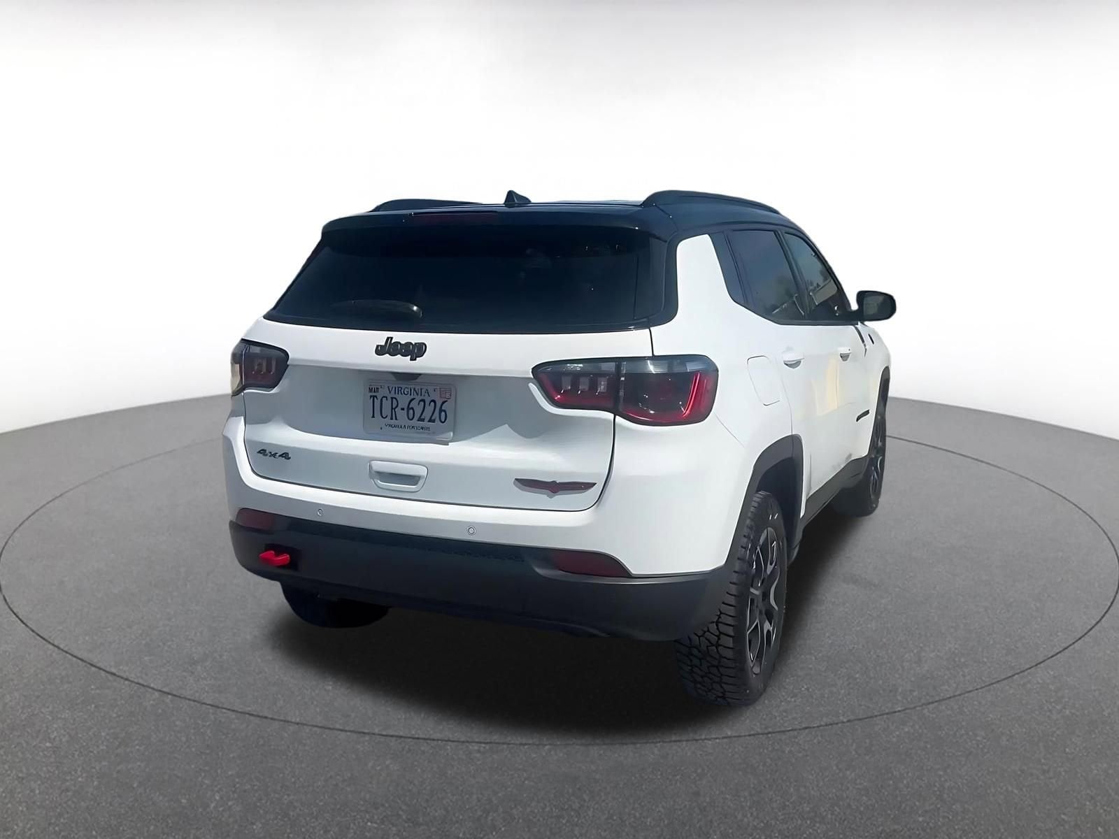 Thumbnail: 2025 Jeep Compass - 14