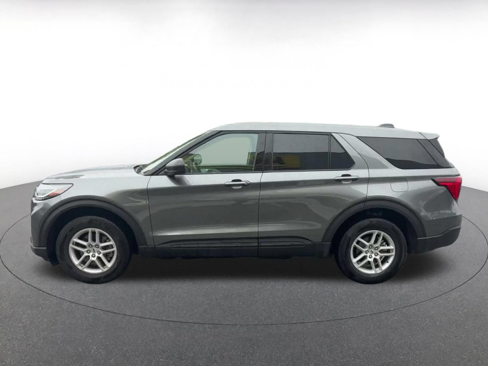 Thumbnail: 2026 Ford Explorer - 8