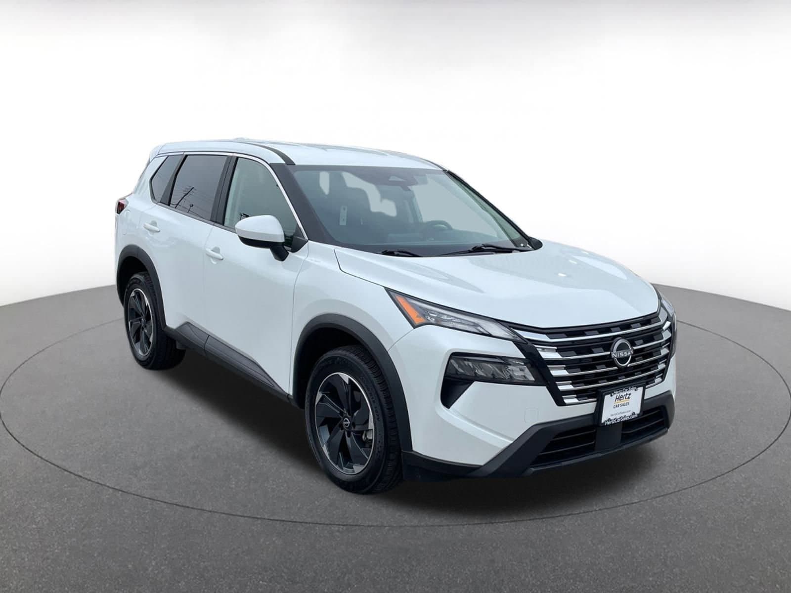 Thumbnail: 2024 Nissan Rogue - 1