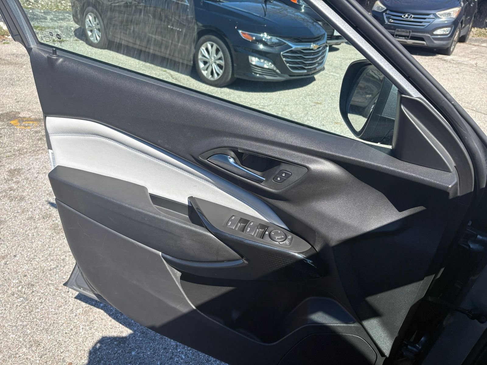 Thumbnail: 2025 Chevrolet Trax - 18