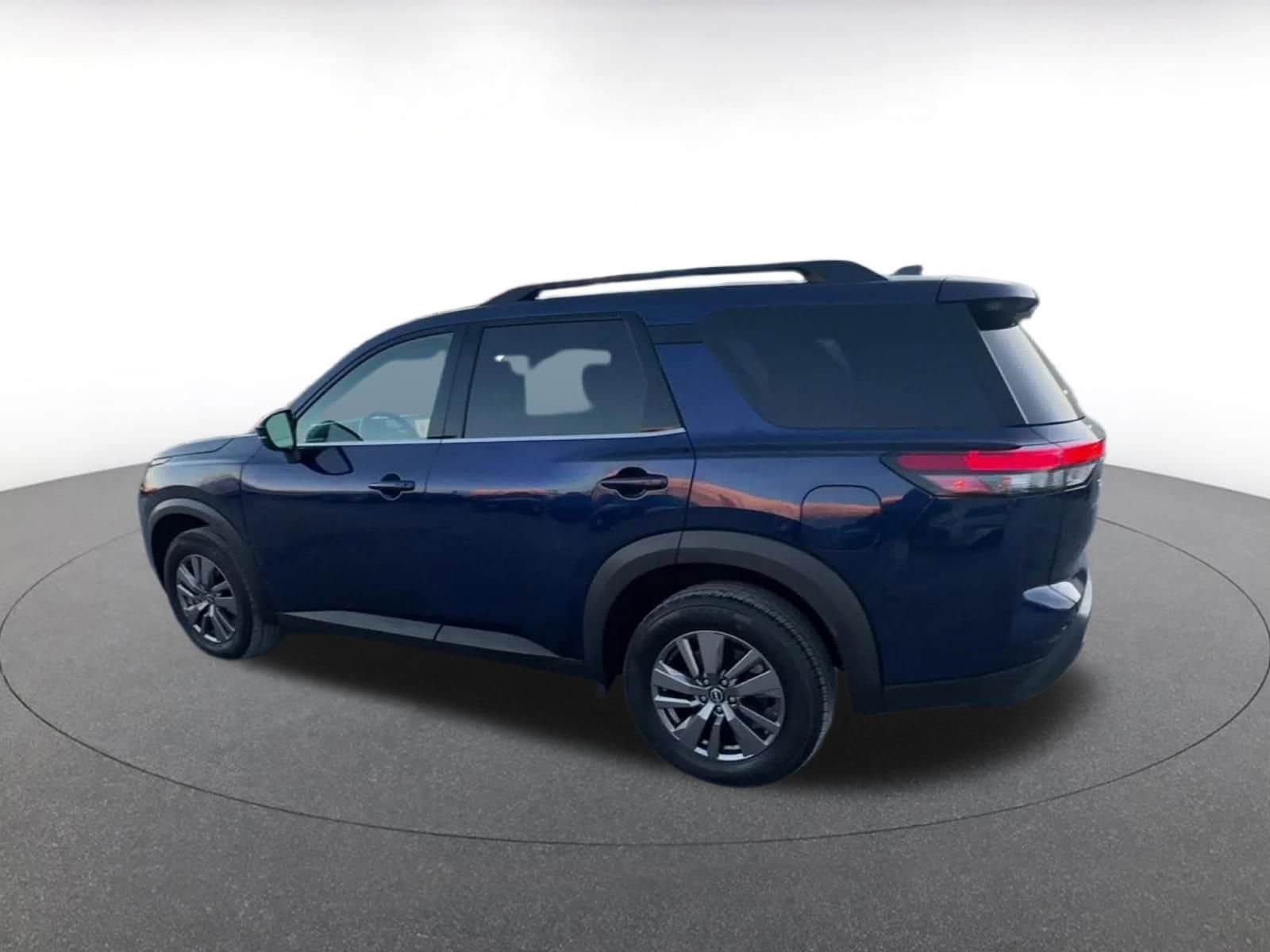 Thumbnail: 2025 Nissan Pathfinder - 10