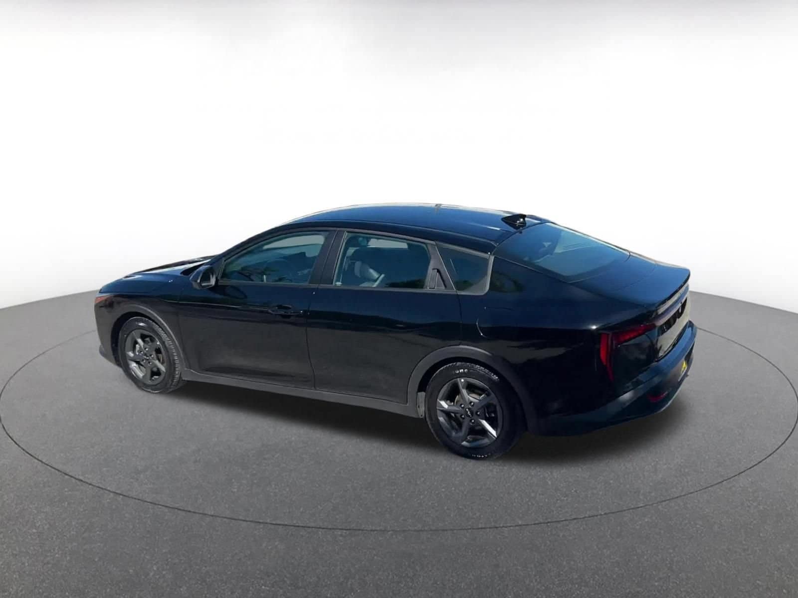 Thumbnail: 2025 Kia K4 - 10