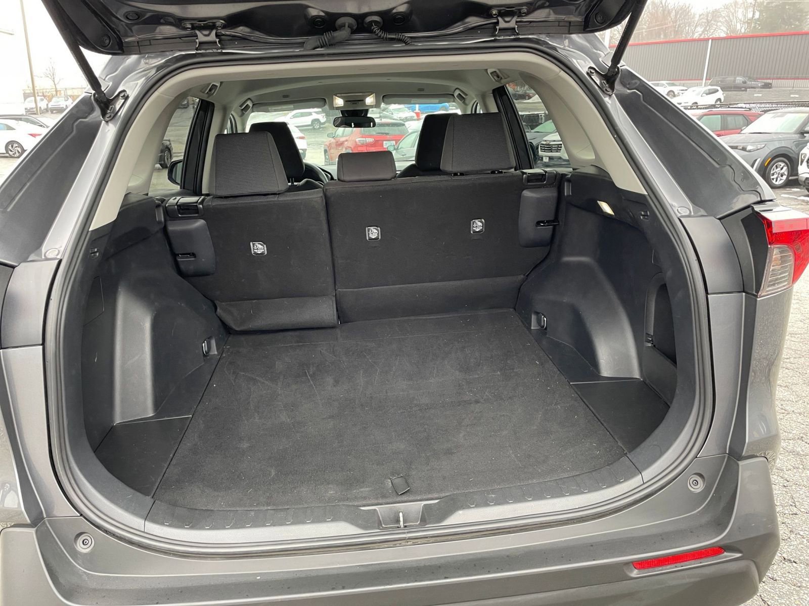 Thumbnail: 2025 Toyota RAV4 - 30