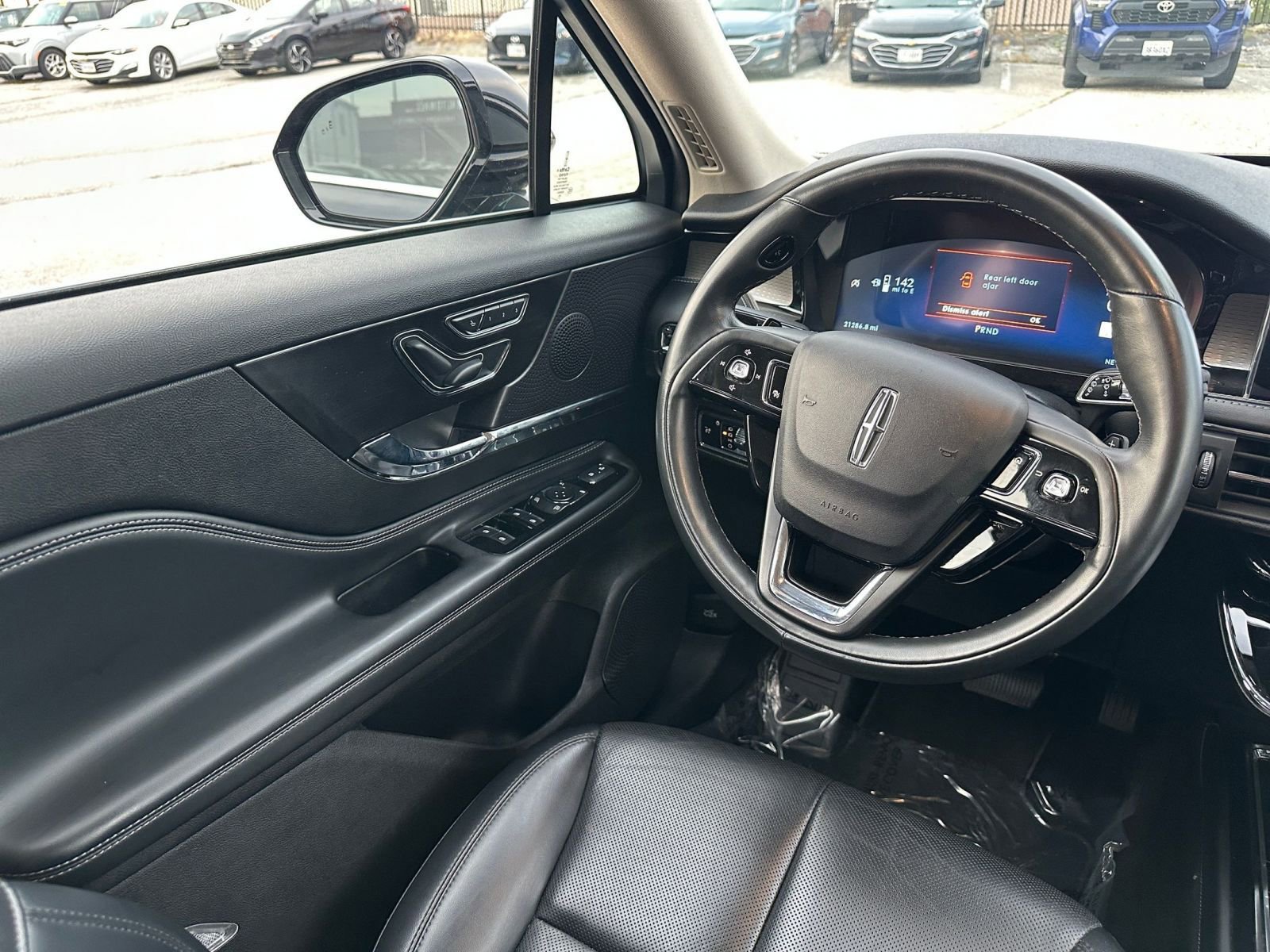 Thumbnail: 2024 Lincoln Corsair - 34