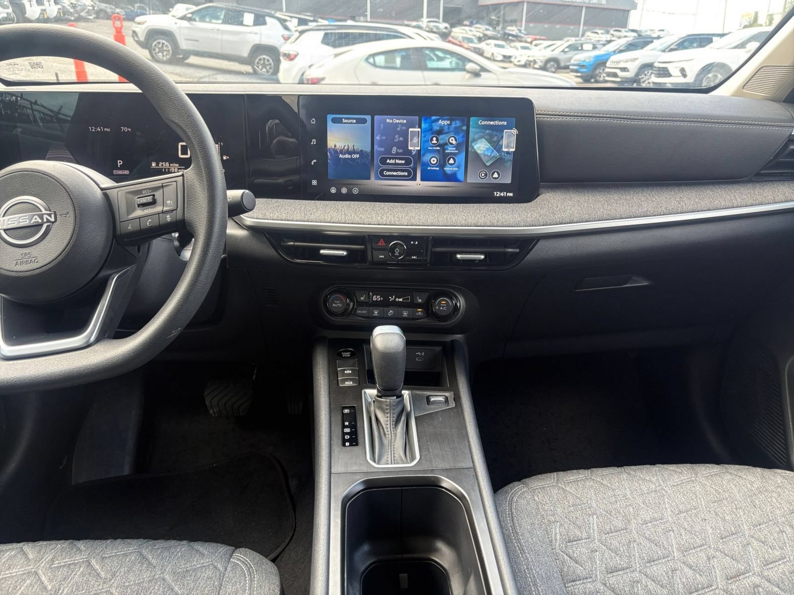 Thumbnail: 2026 Nissan Kicks - 14