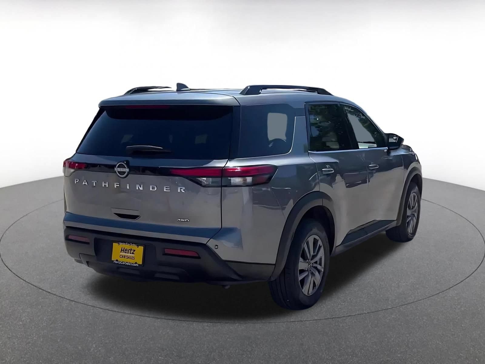 Thumbnail: 2025 Nissan Pathfinder - 14