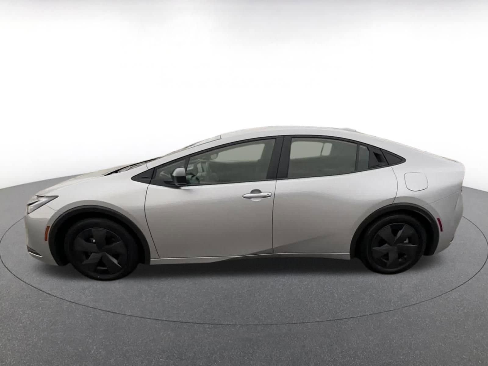 Thumbnail: 2025 Toyota Prius - 9