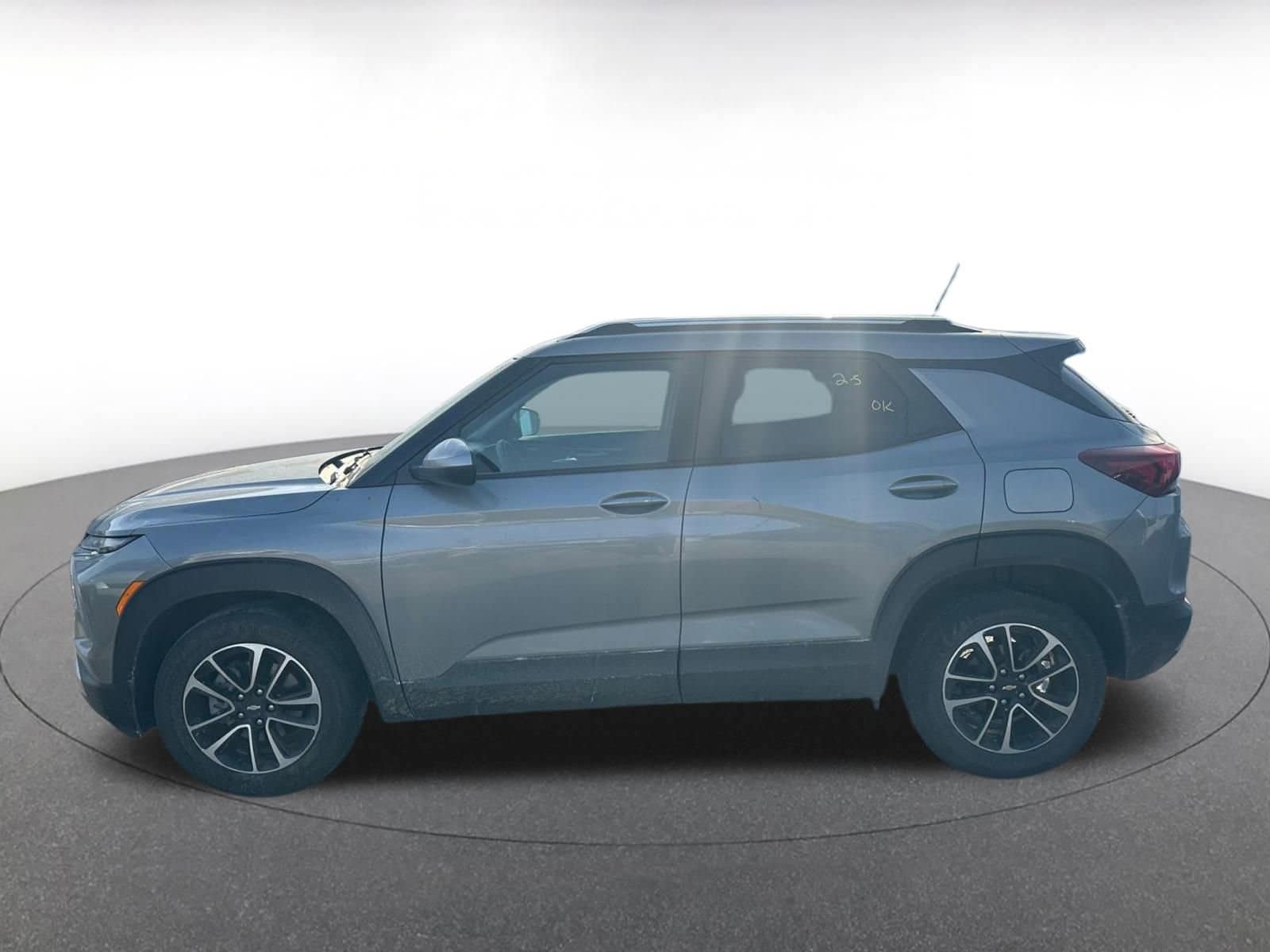 Thumbnail: 2025 Chevrolet TrailBlazer - 3