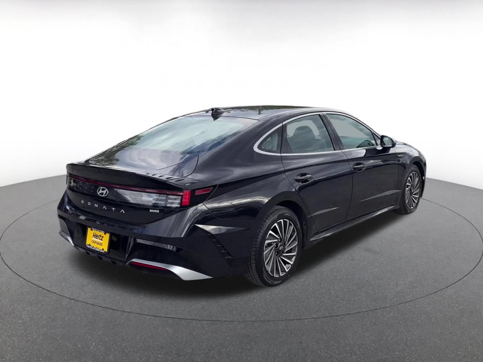 Thumbnail: 2025 Hyundai Sonata - 12