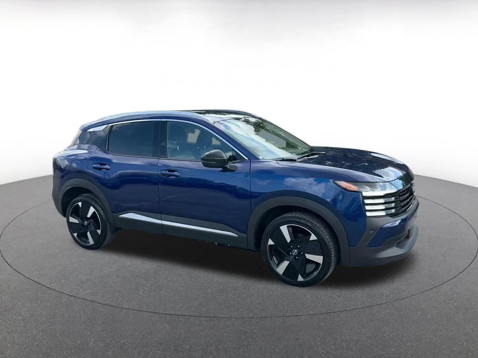 Thumbnail: 2026 Nissan Kicks - 2