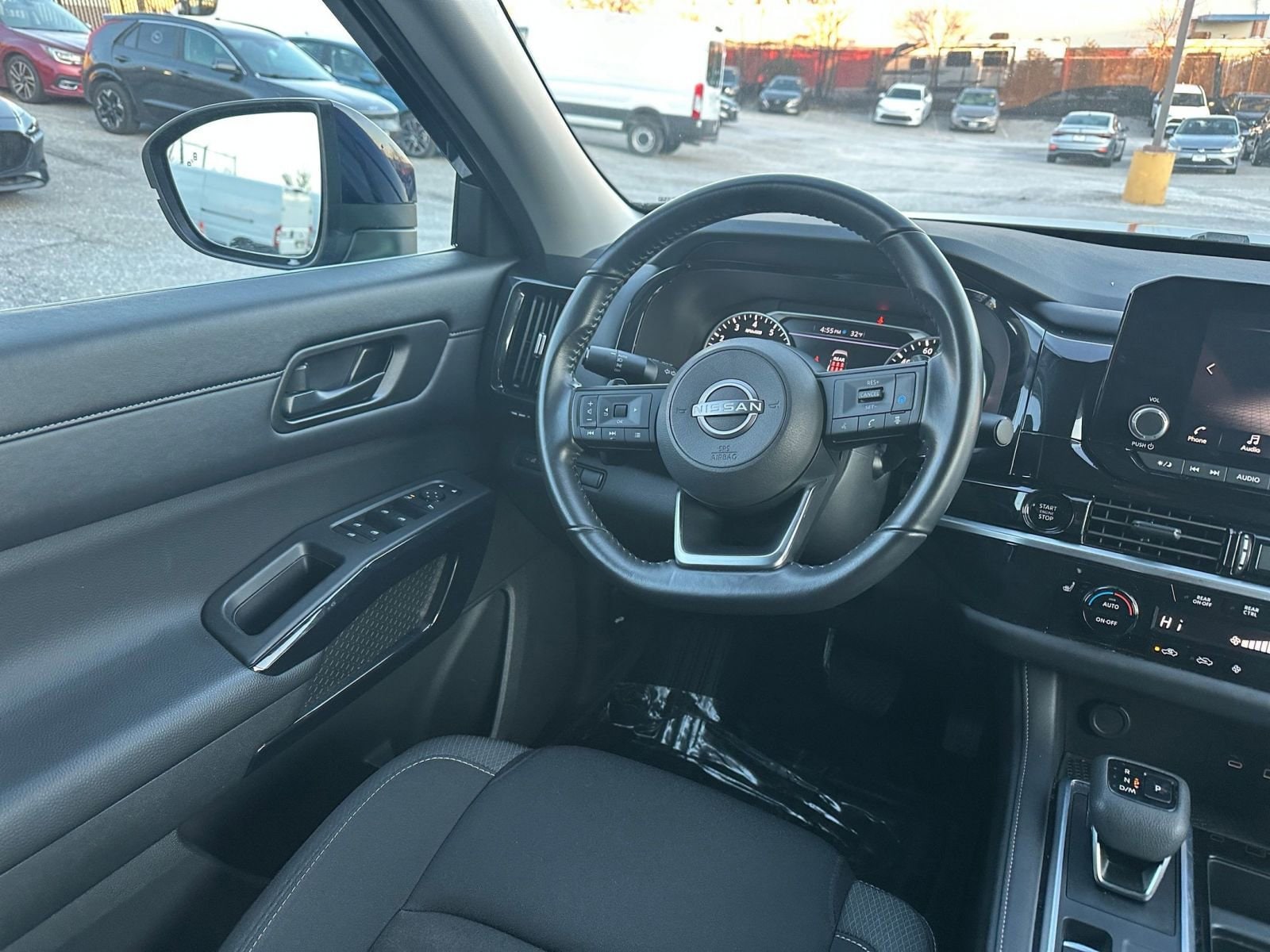 Thumbnail: 2025 Nissan Pathfinder - 35