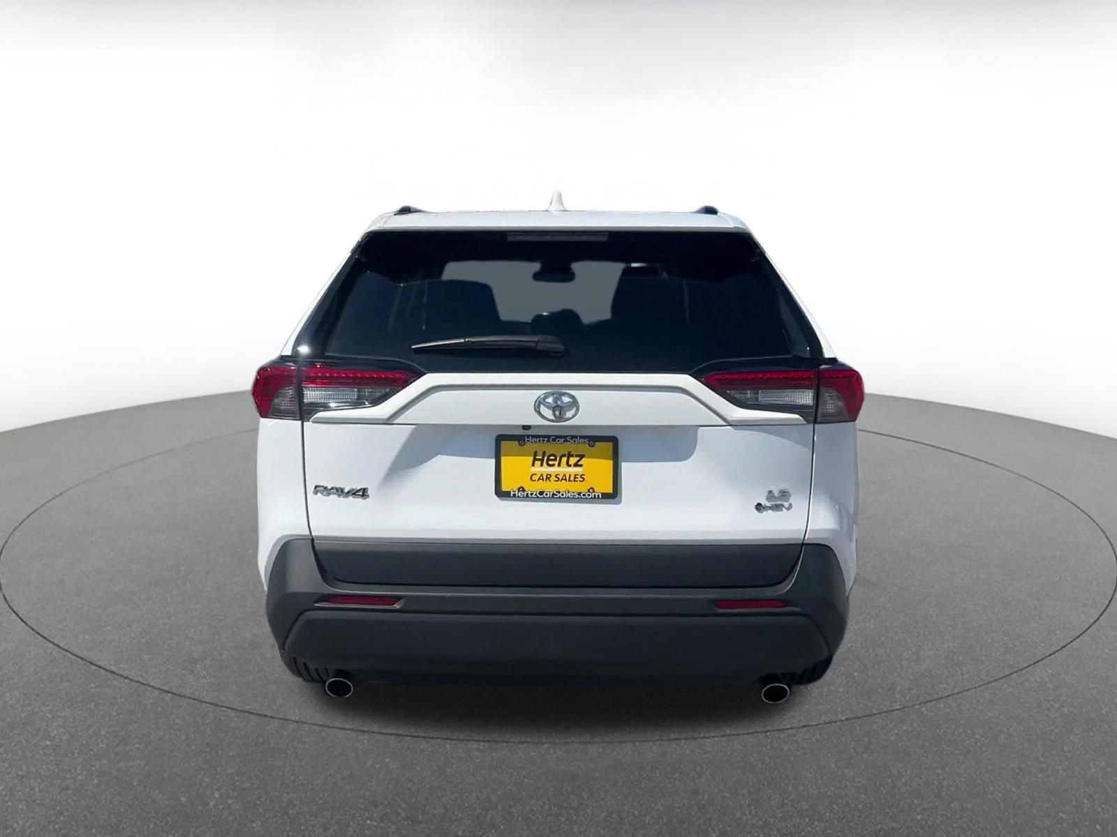 Thumbnail: 2025 Toyota RAV4 - 12