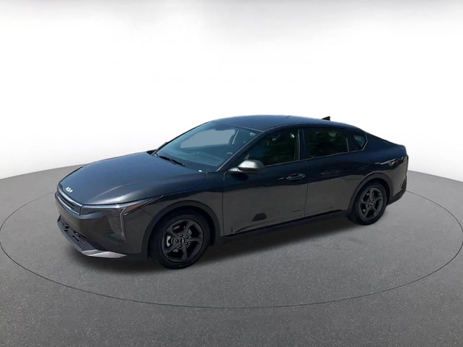 2025 Kia K4 LXS - Photo 8