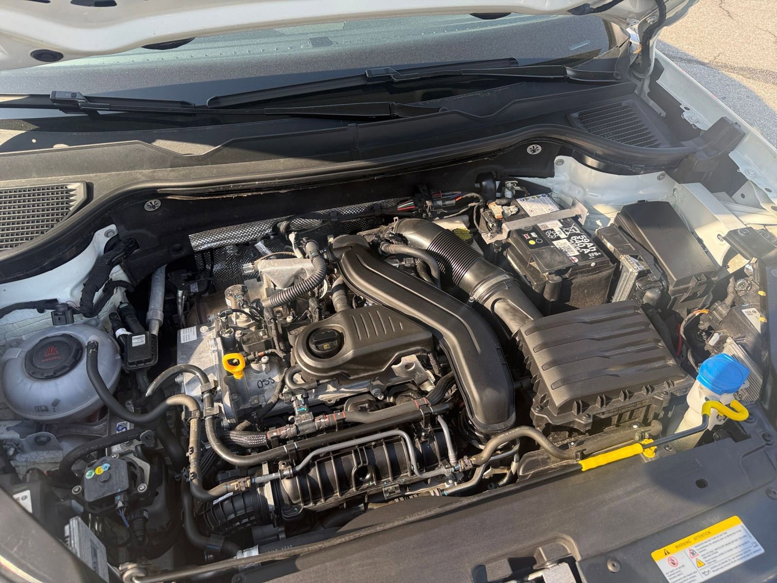 Thumbnail: 2025 Volkswagen Taos - 33