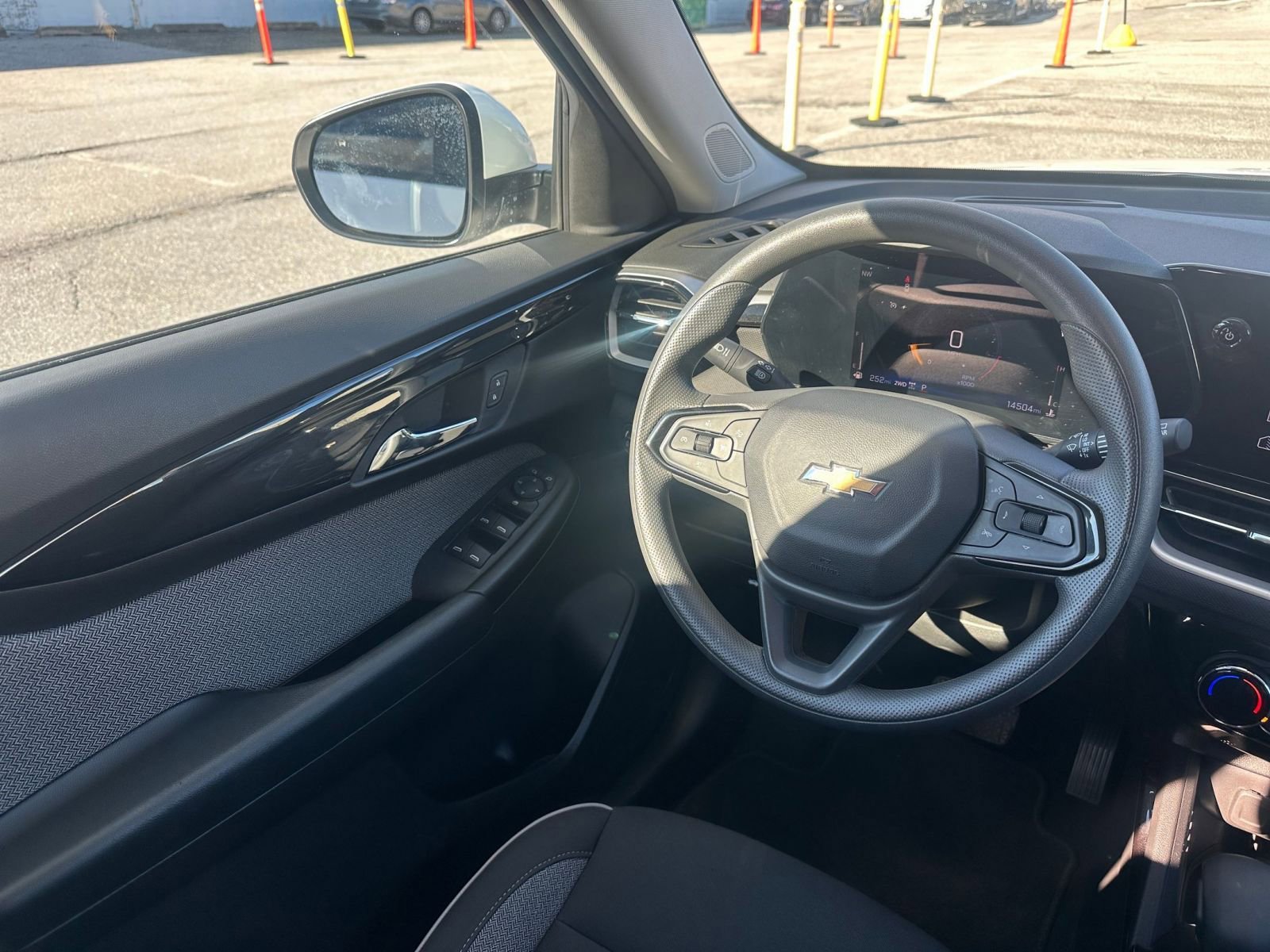 Thumbnail: 2025 Chevrolet TrailBlazer - 32