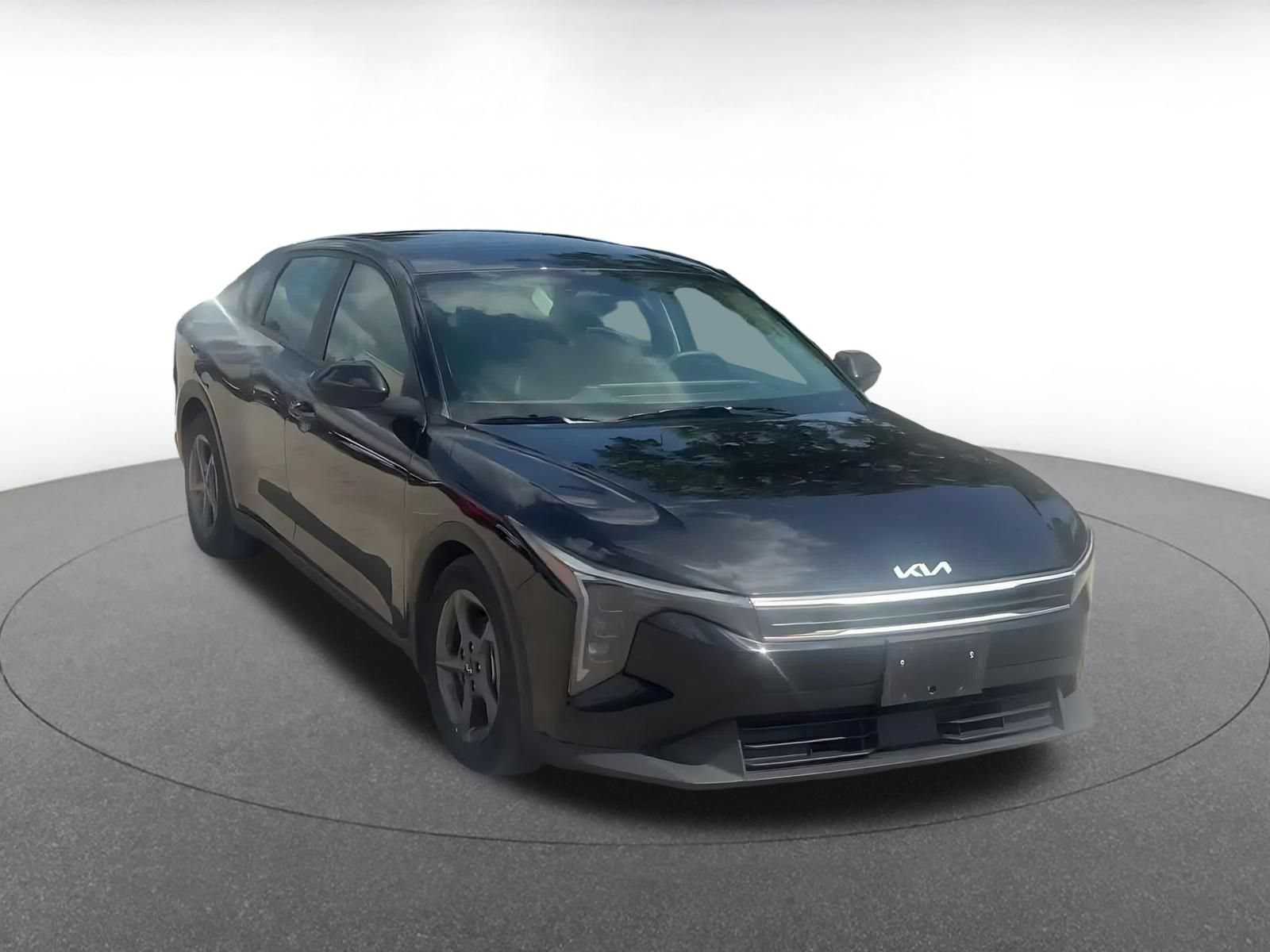 Thumbnail: 2025 Kia K4 - 3