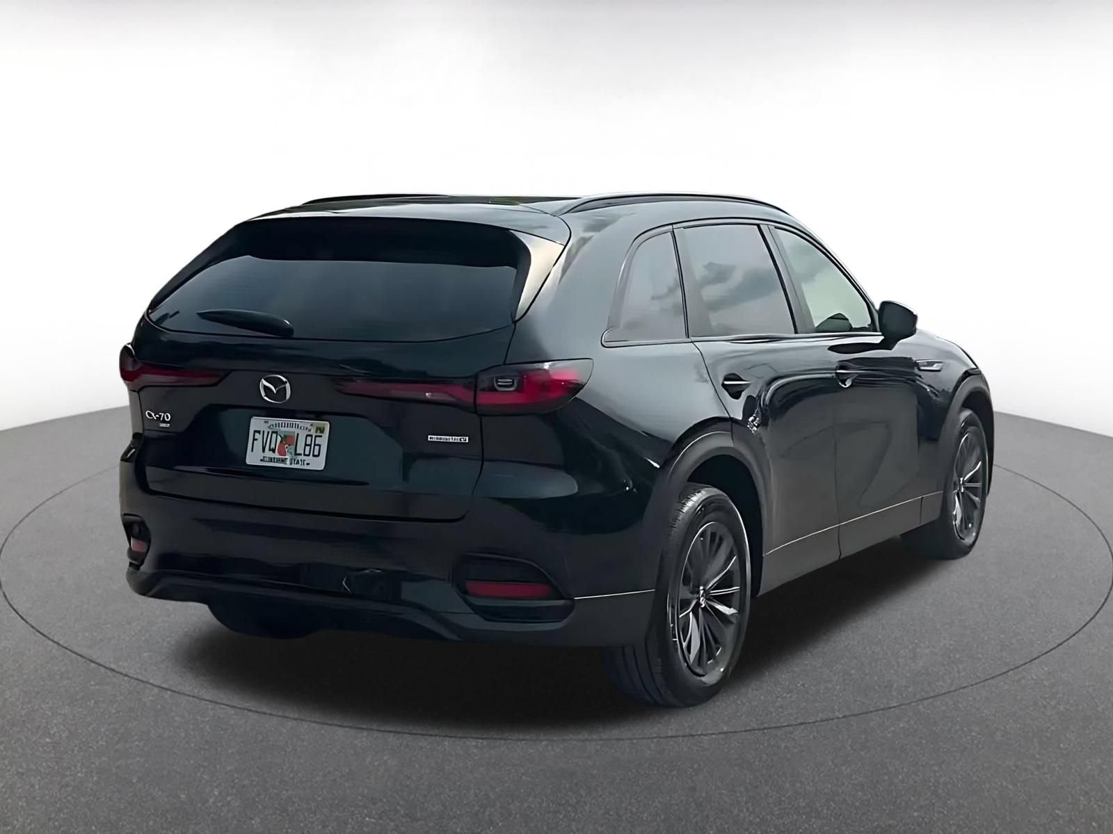 Thumbnail: 2025 Mazda CX-70 - 15